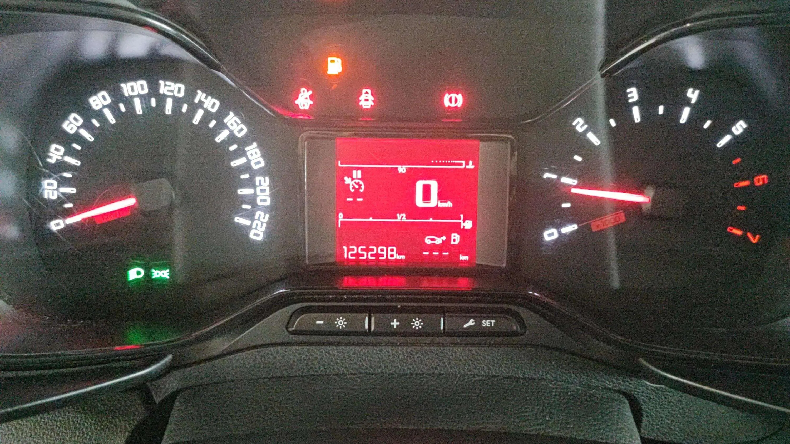 Citroën Berlingo Talla M BlueHDi 100 Live Pack - foto 13