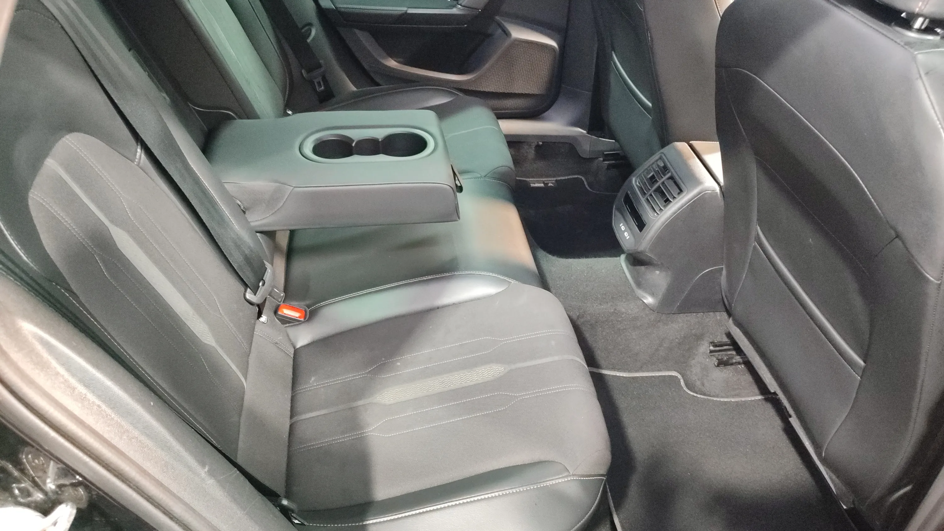 Cupra Formentor 1.5 TSI DSG - foto 25