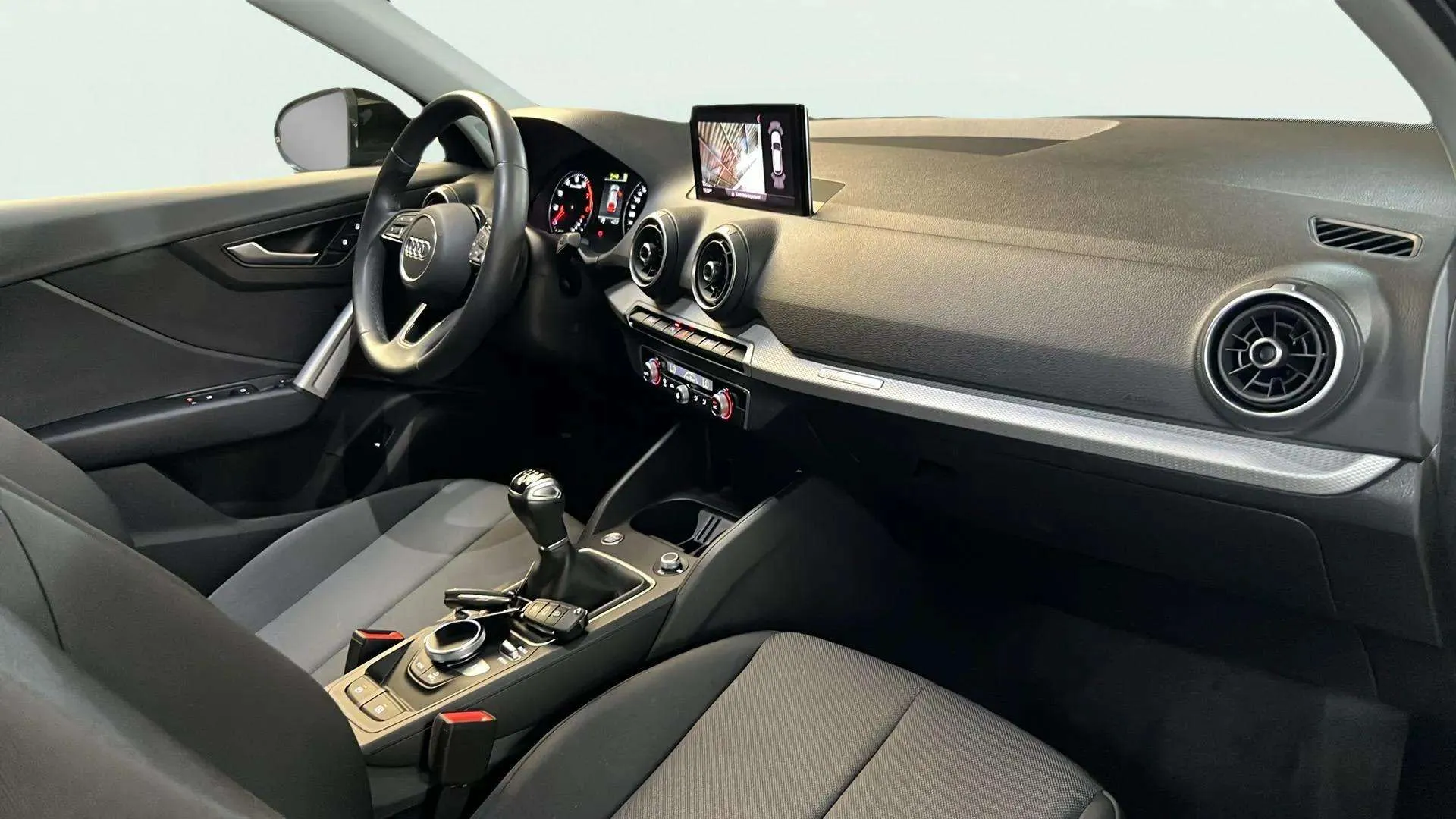 Audi Q2 Adrenalin 30 TFSI - foto 15