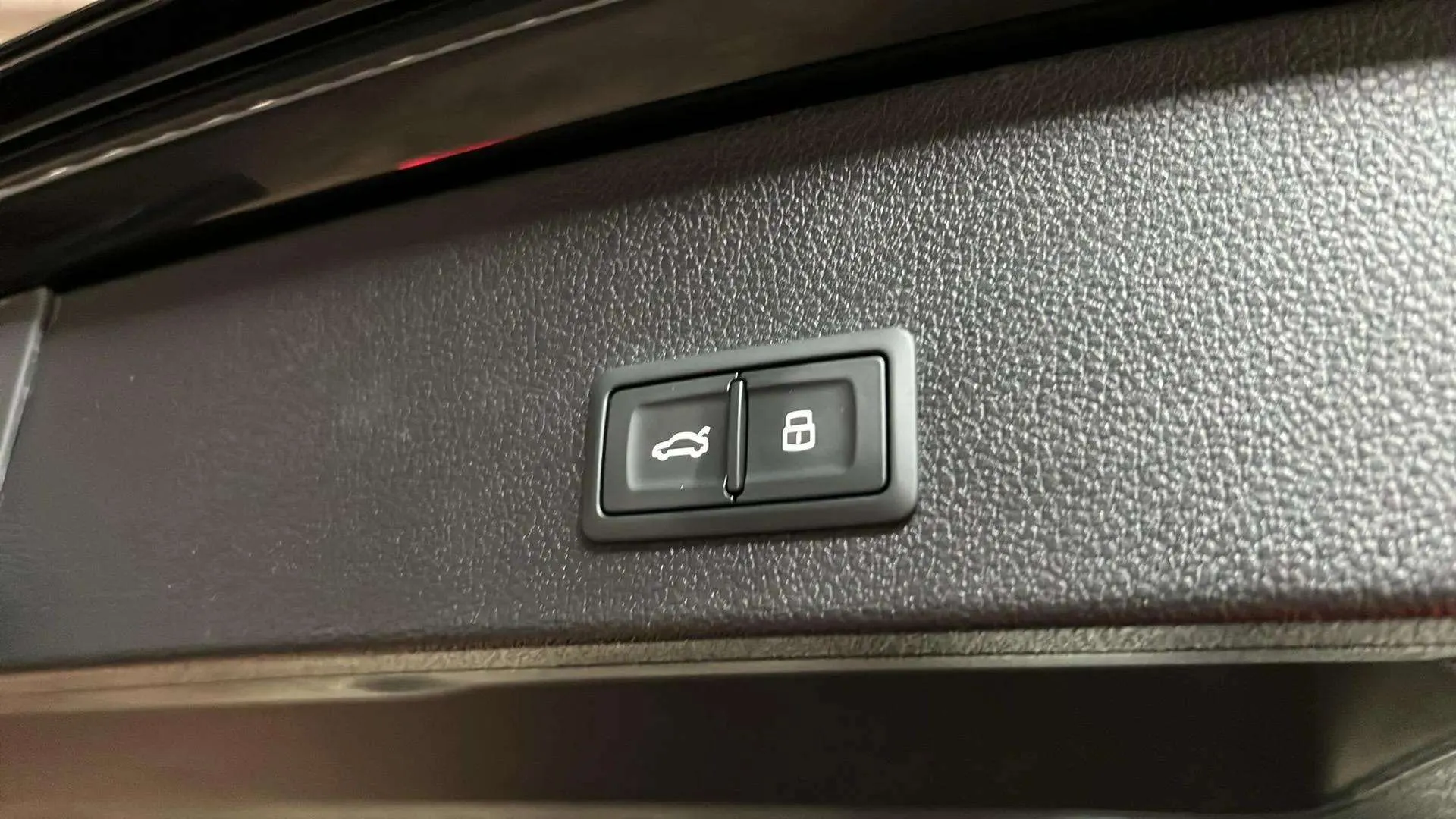Audi Q2 Adrenalin 30 TFSI - foto 20