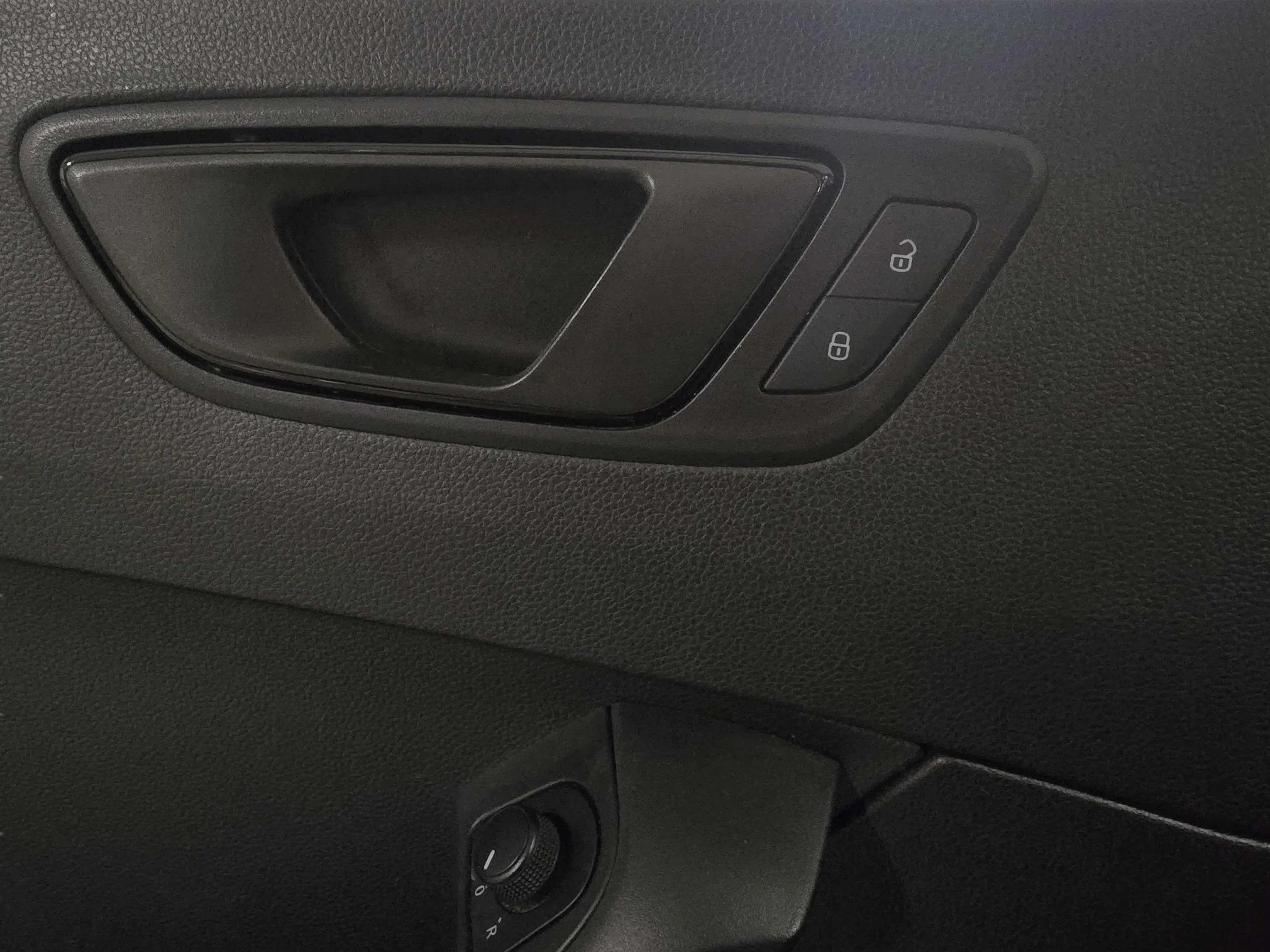SEAT Ateca 1.0 TSI Reference - foto 9