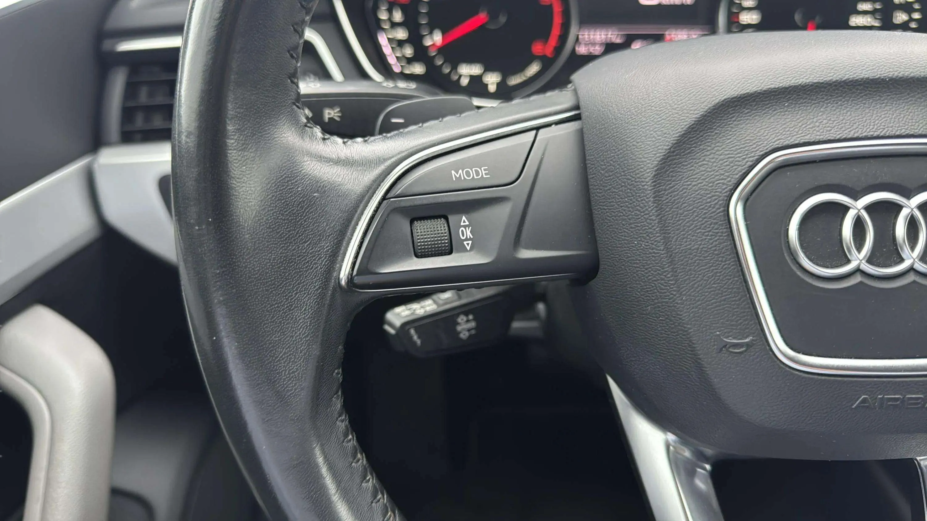 Audi A4 Allroad 2.0 TDI quat S tr unlimited - foto 13