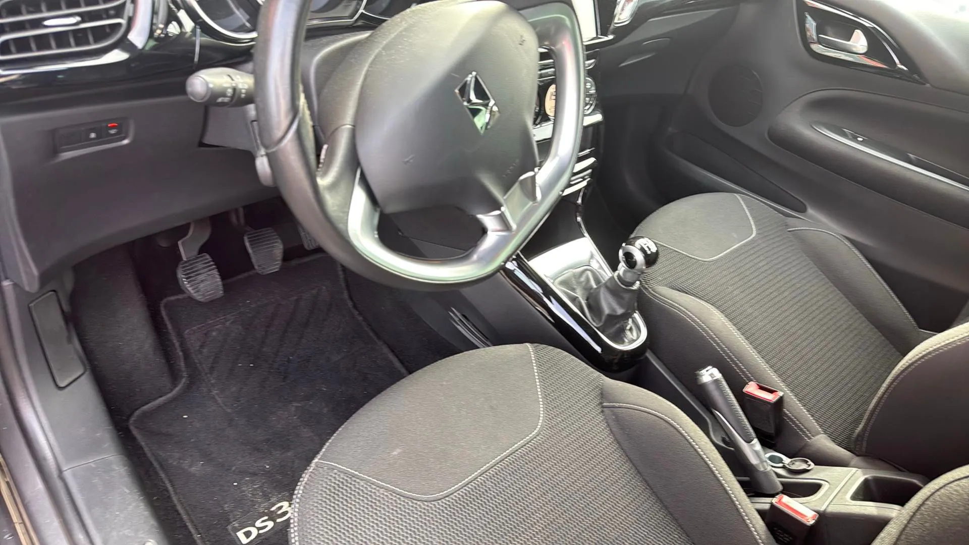 DS DS 3 PureTech Style - foto 12