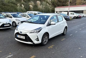 toyota yaris 15 100h active 75cv hibrido no enchufable automatica arval coruna 903000000215391