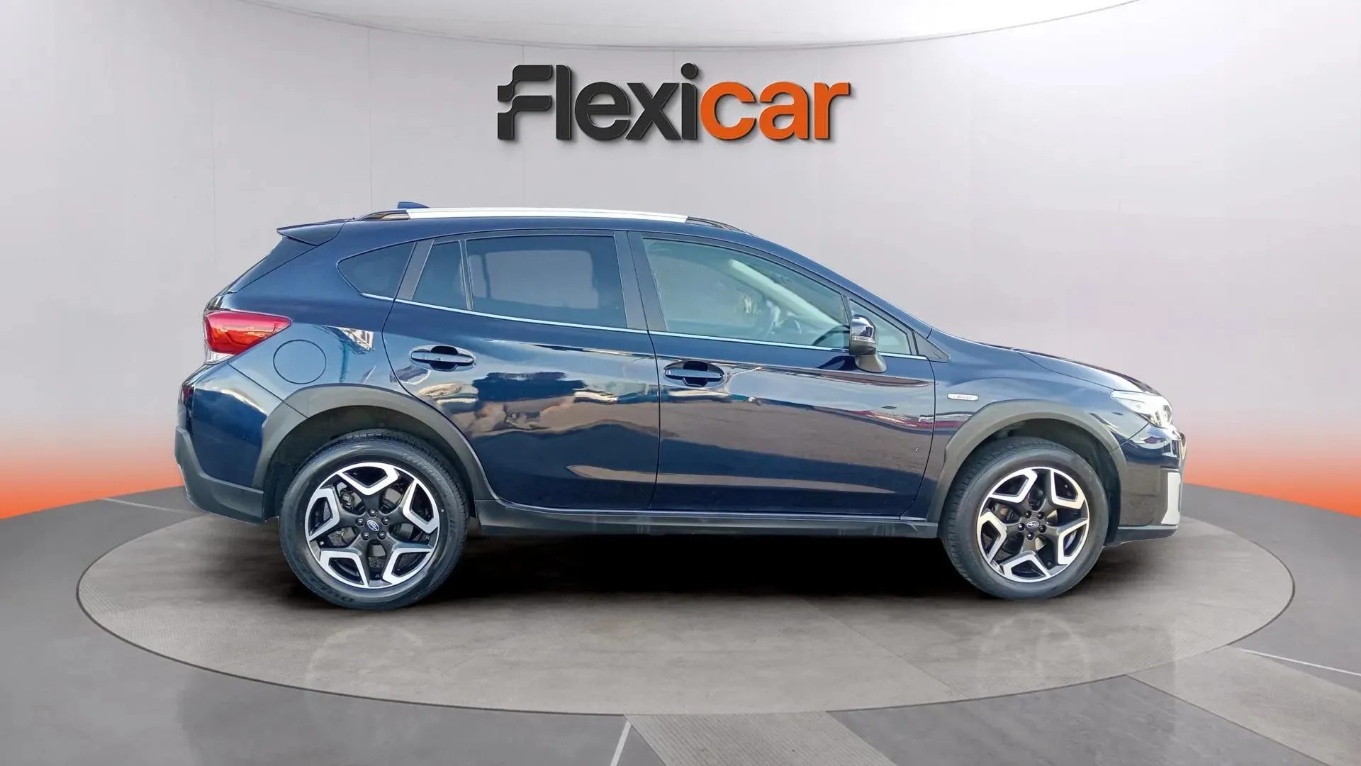 Subaru XV 2.0i Hybrid CVT Executive Plus 4 W - foto 12
