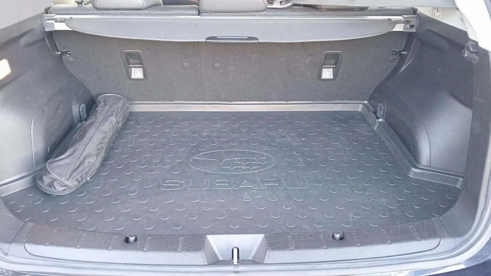 Subaru XV 2.0i Hybrid CVT Executive Plus 4 W - foto 29