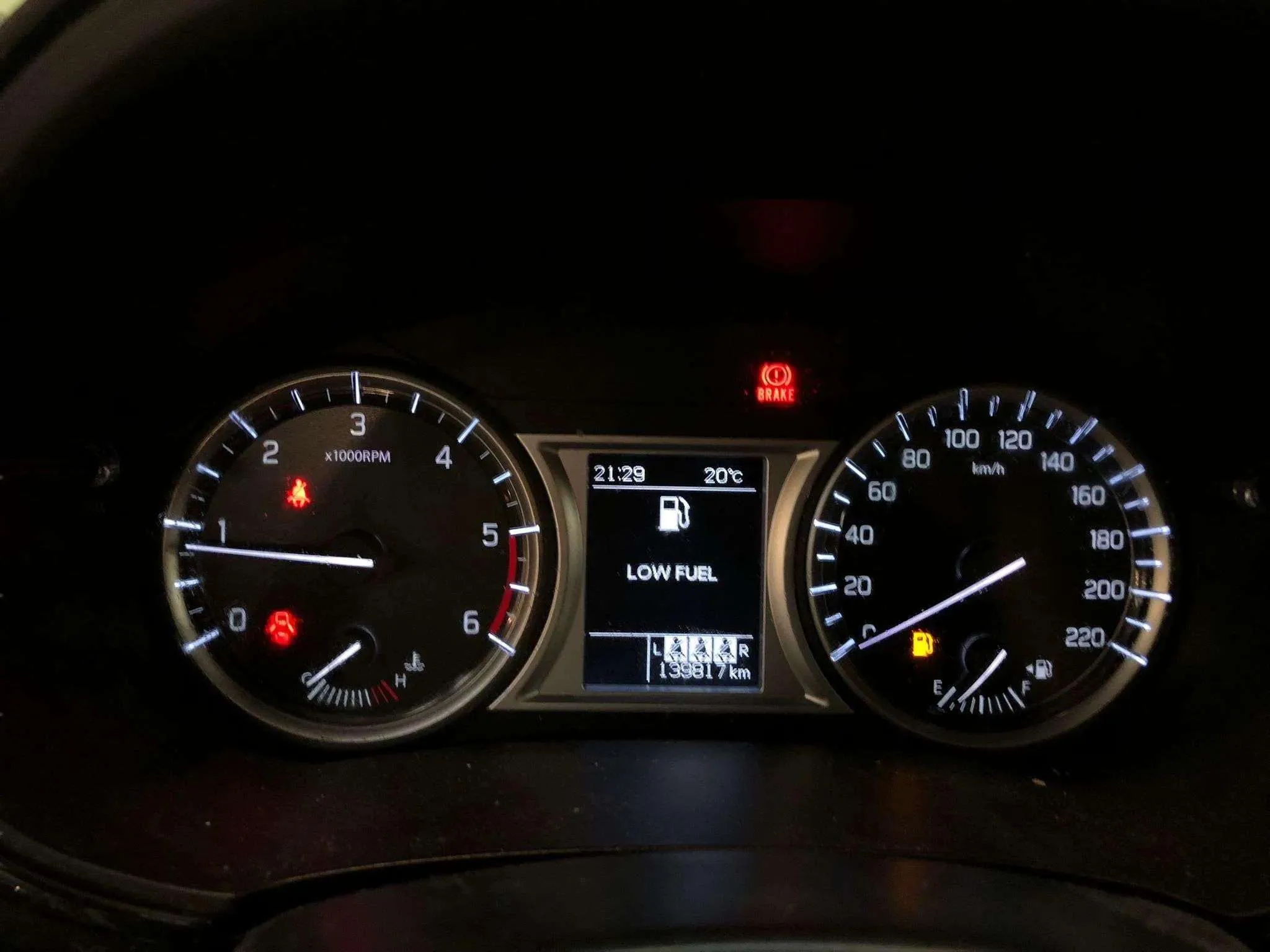 Suzuki Vitara 1.6 Ddis GL - foto 14