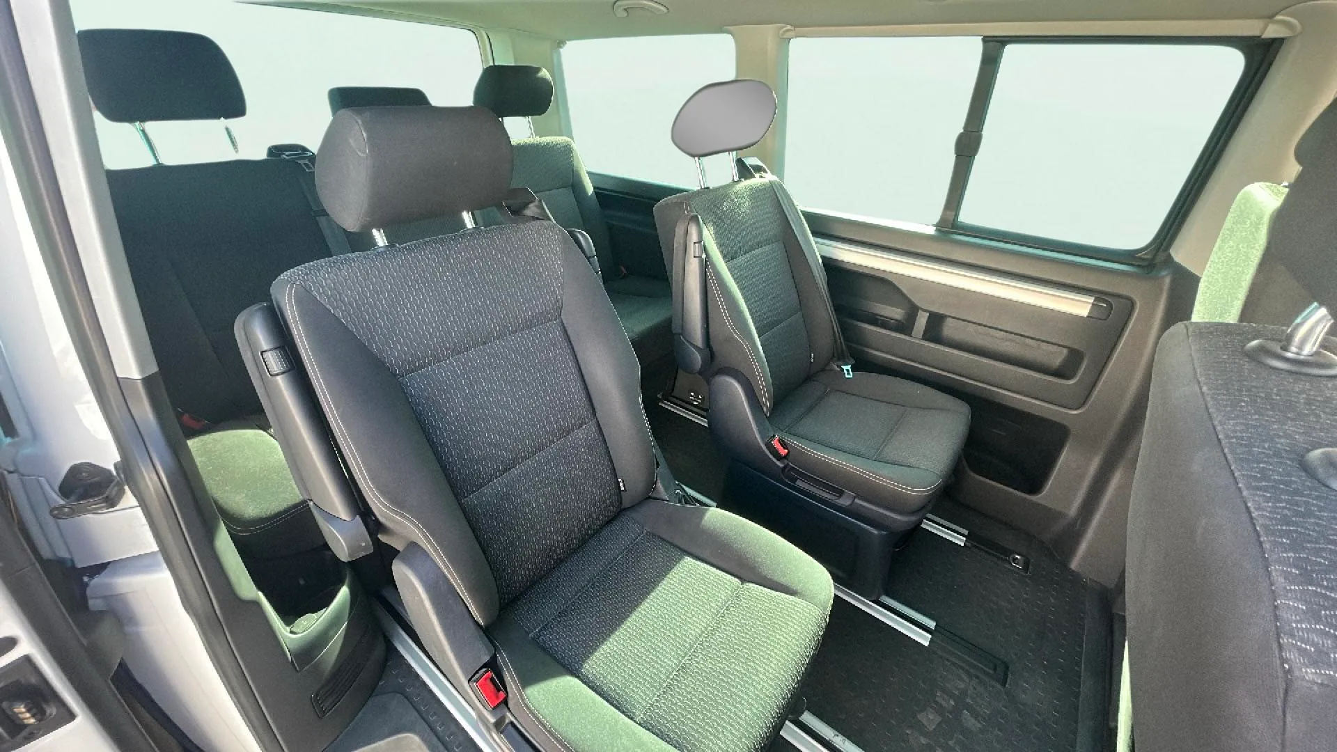 Volkswagen Multivan Premium Corto 2.0 TDI BMT DSG - foto 13