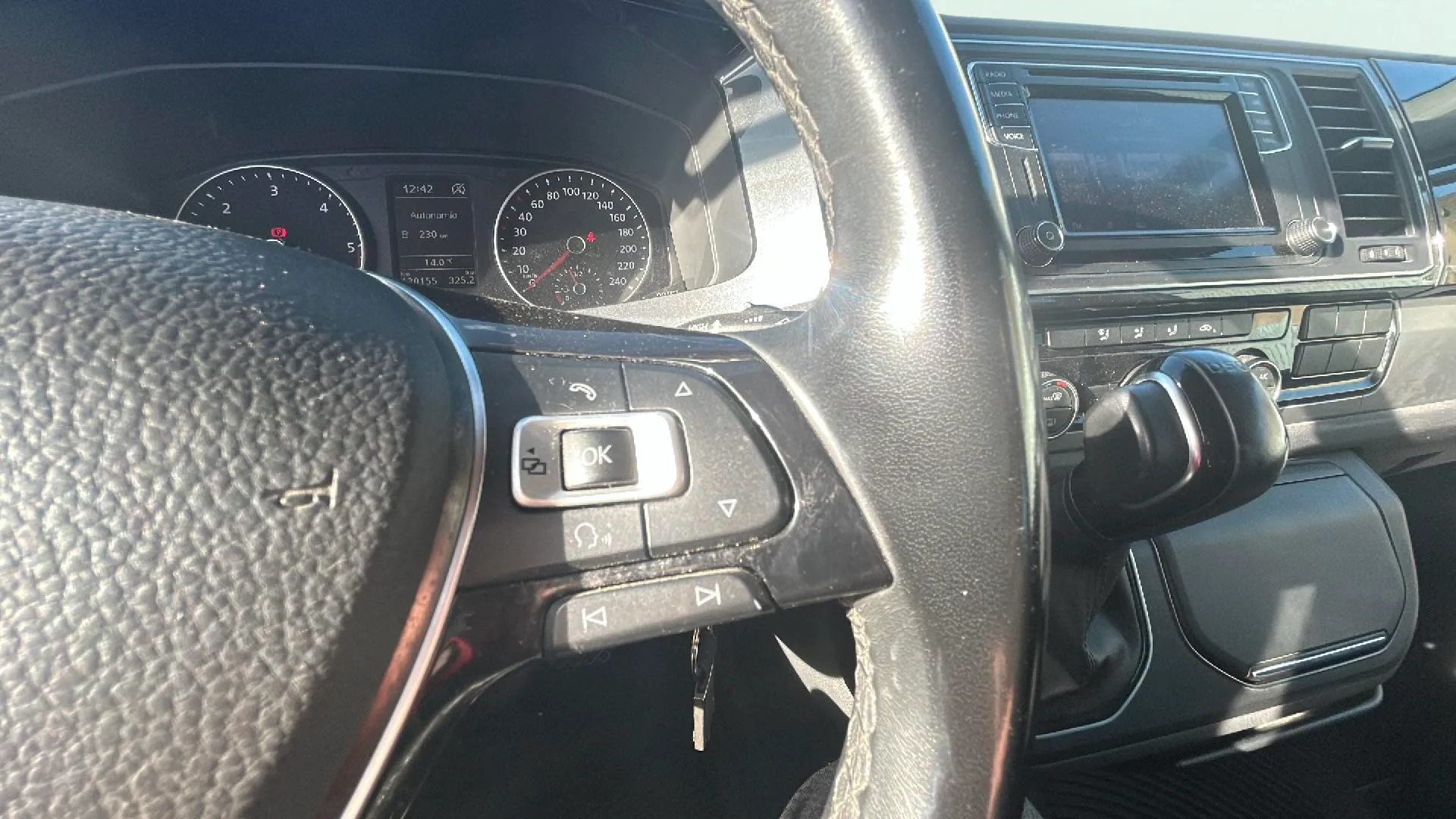 Volkswagen Multivan Premium Corto 2.0 TDI BMT DSG - foto 20