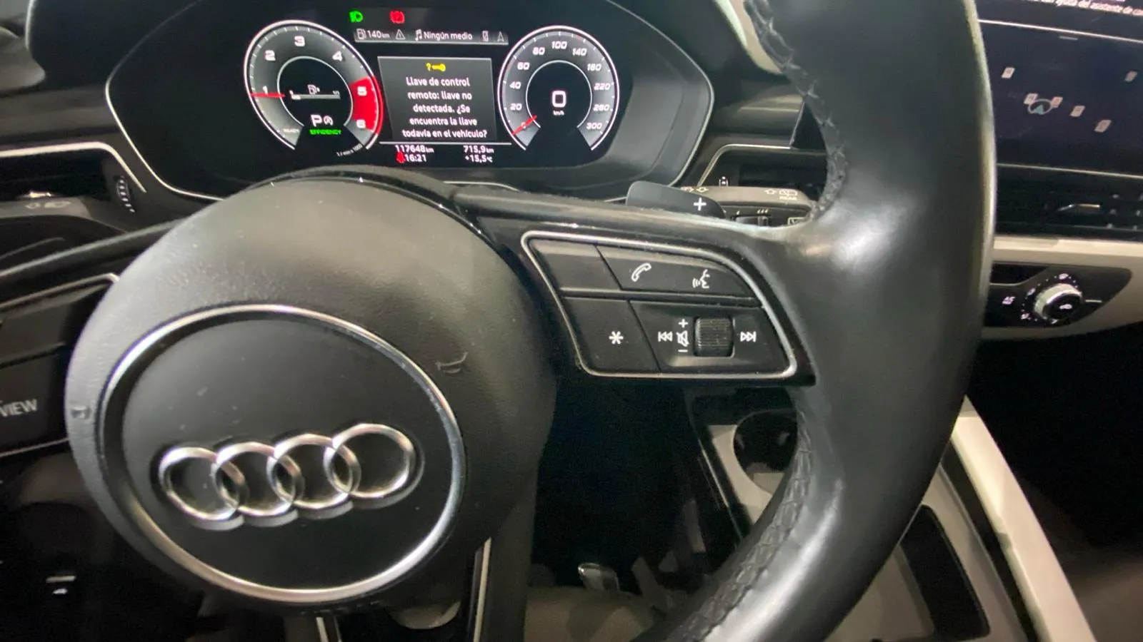 Audi A4 Avant Advanced 30 TDI S tronic - foto 14