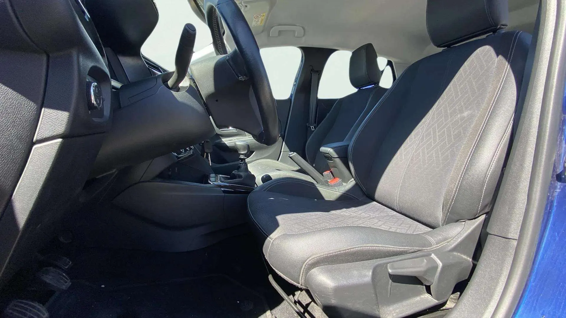 Opel Corsa 1.2T XHL Elegance - foto 9