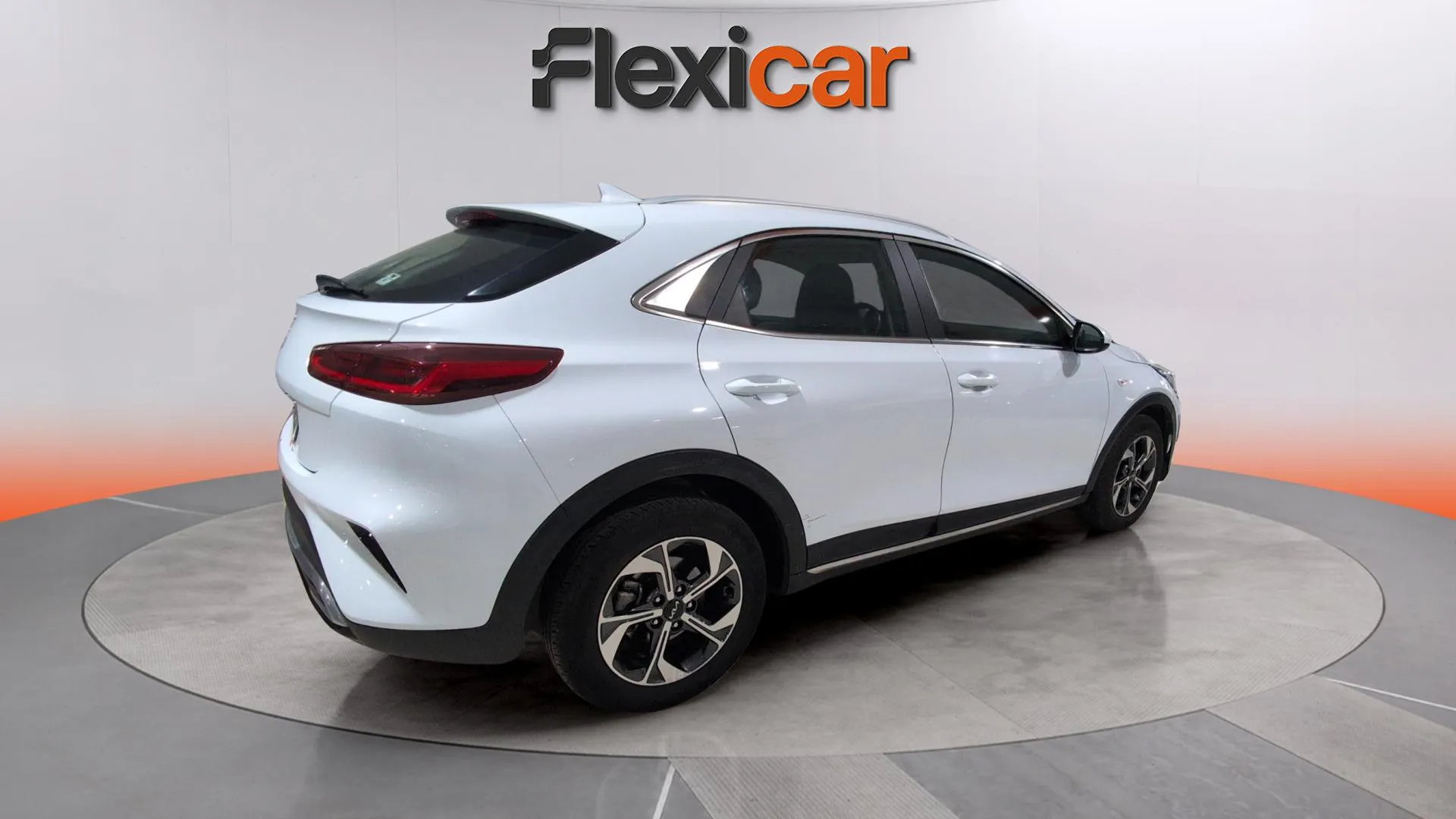 Kia XCeed 1.0 T-GDi Drive - foto 7