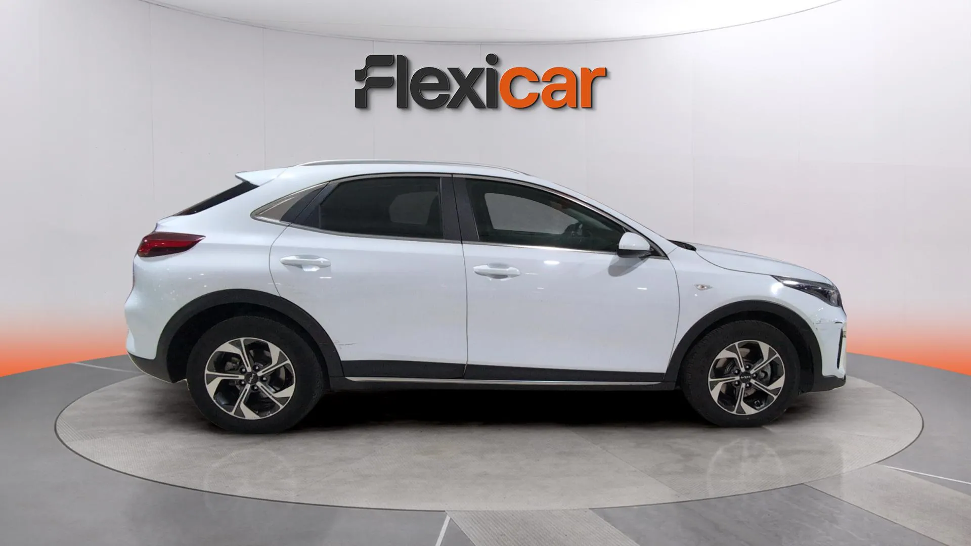 Kia XCeed 1.0 T-GDi Drive - foto 8