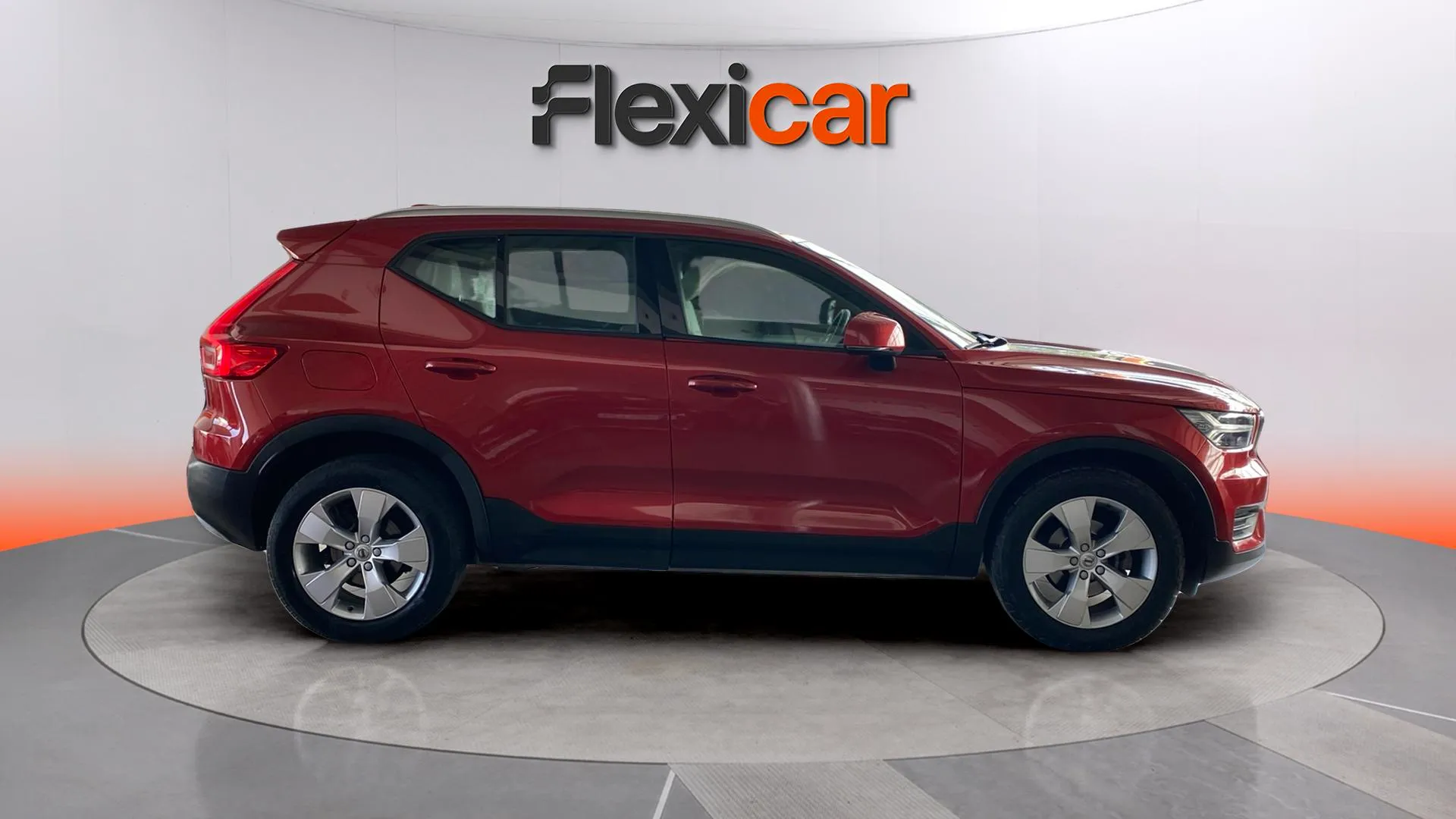 Volvo XC40 2.0 D3 Momentum - foto 5