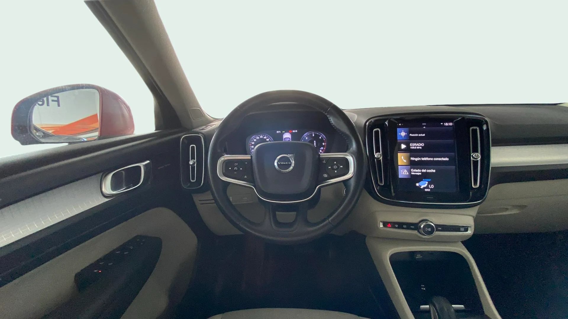 Volvo XC40 2.0 D3 Momentum - foto 12