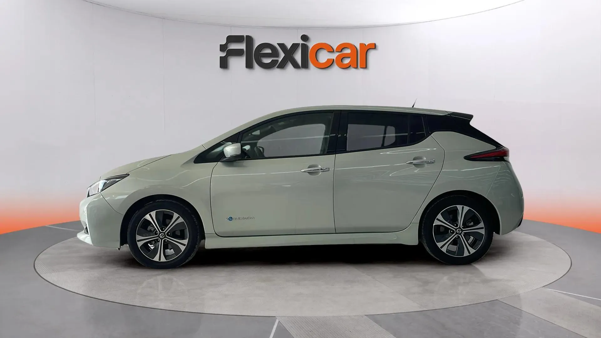 Nissan Leaf 40kWh N-Connecta Bitono - foto 5