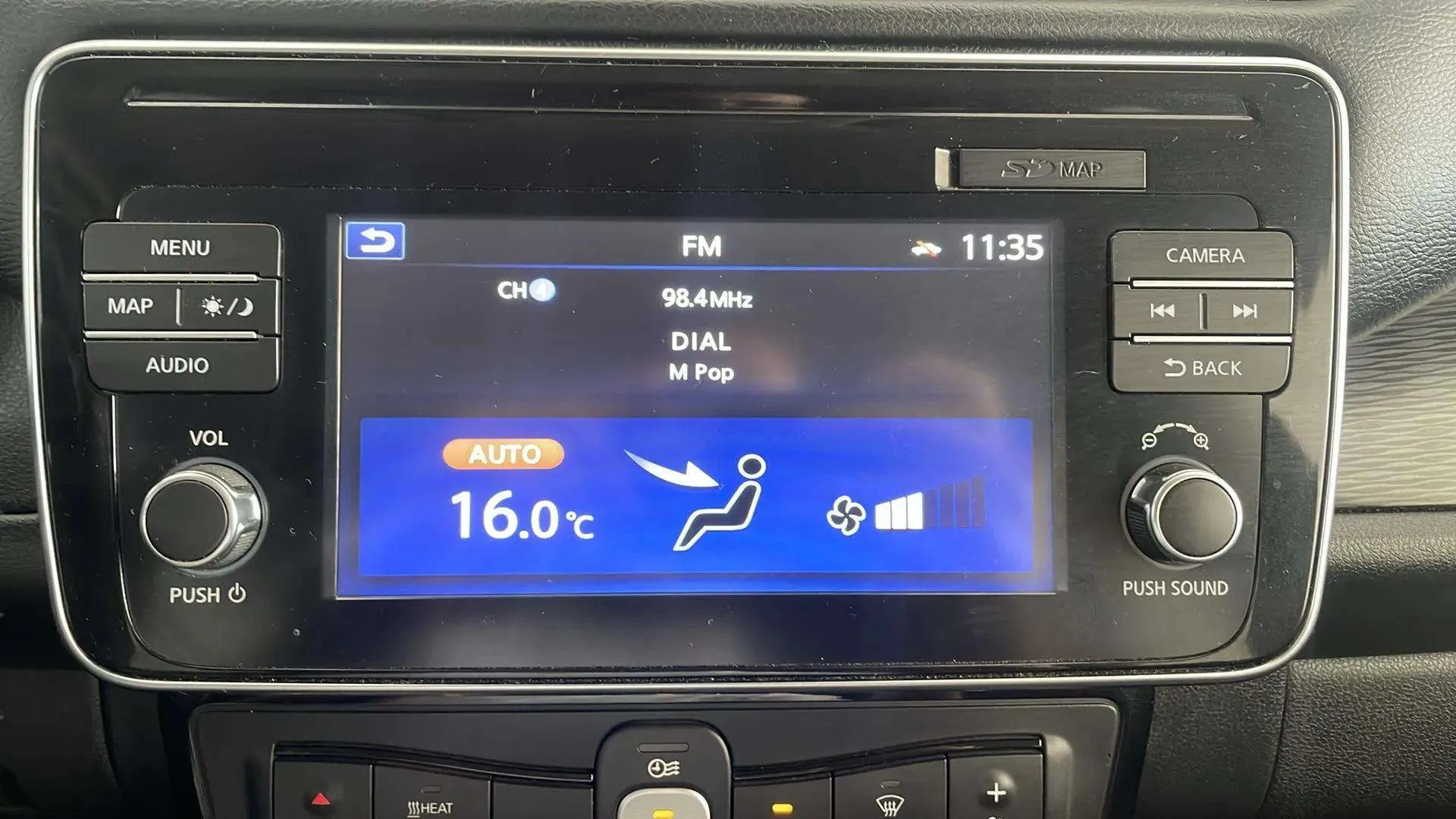 Nissan Leaf 40kWh N-Connecta Bitono - foto 23