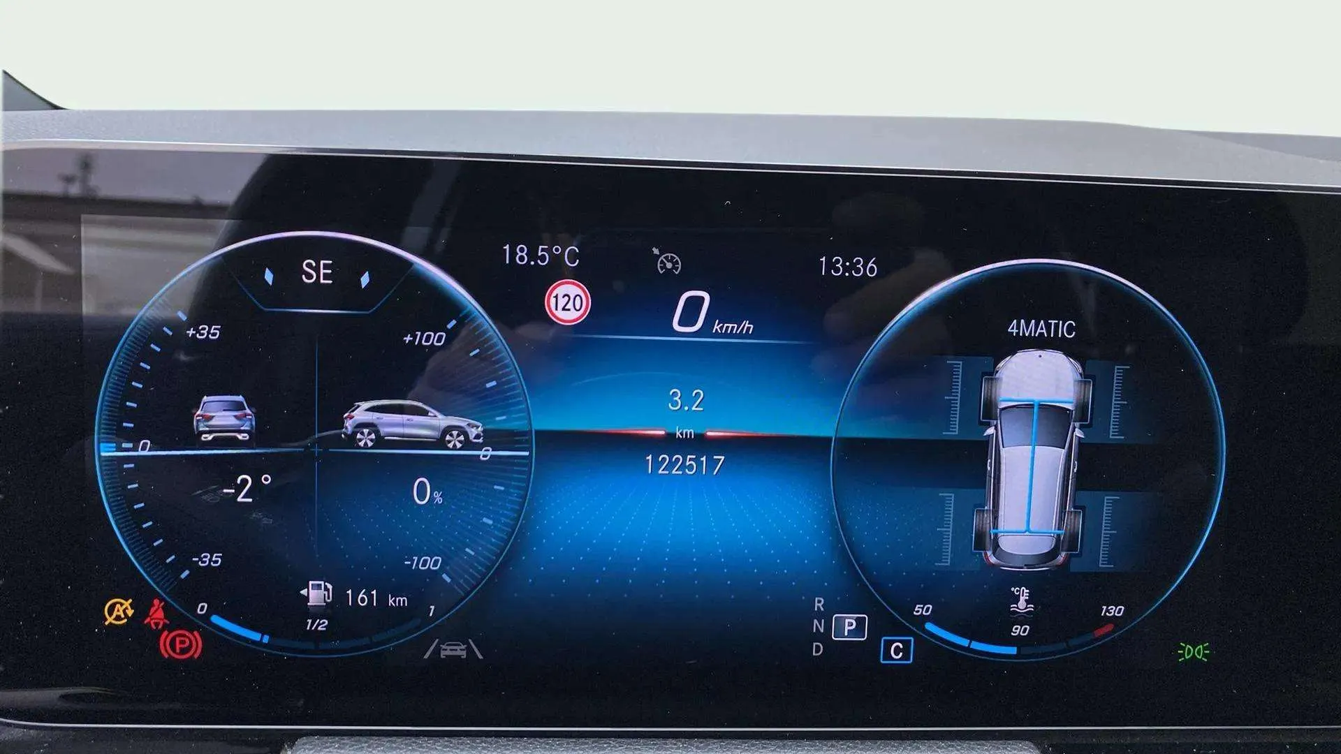 Mercedes-Benz GLA 200 D 4MATIC - foto 11