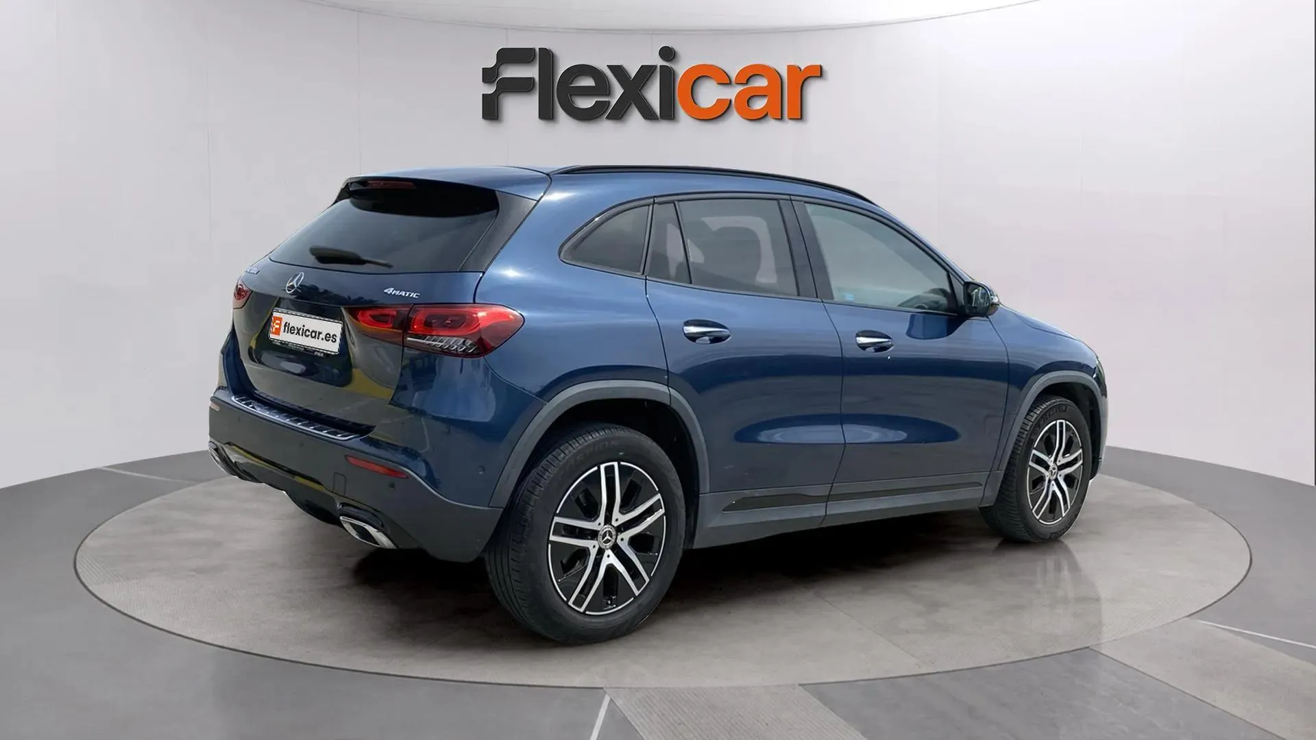 Mercedes-Benz GLA 200 D 4MATIC - foto 7