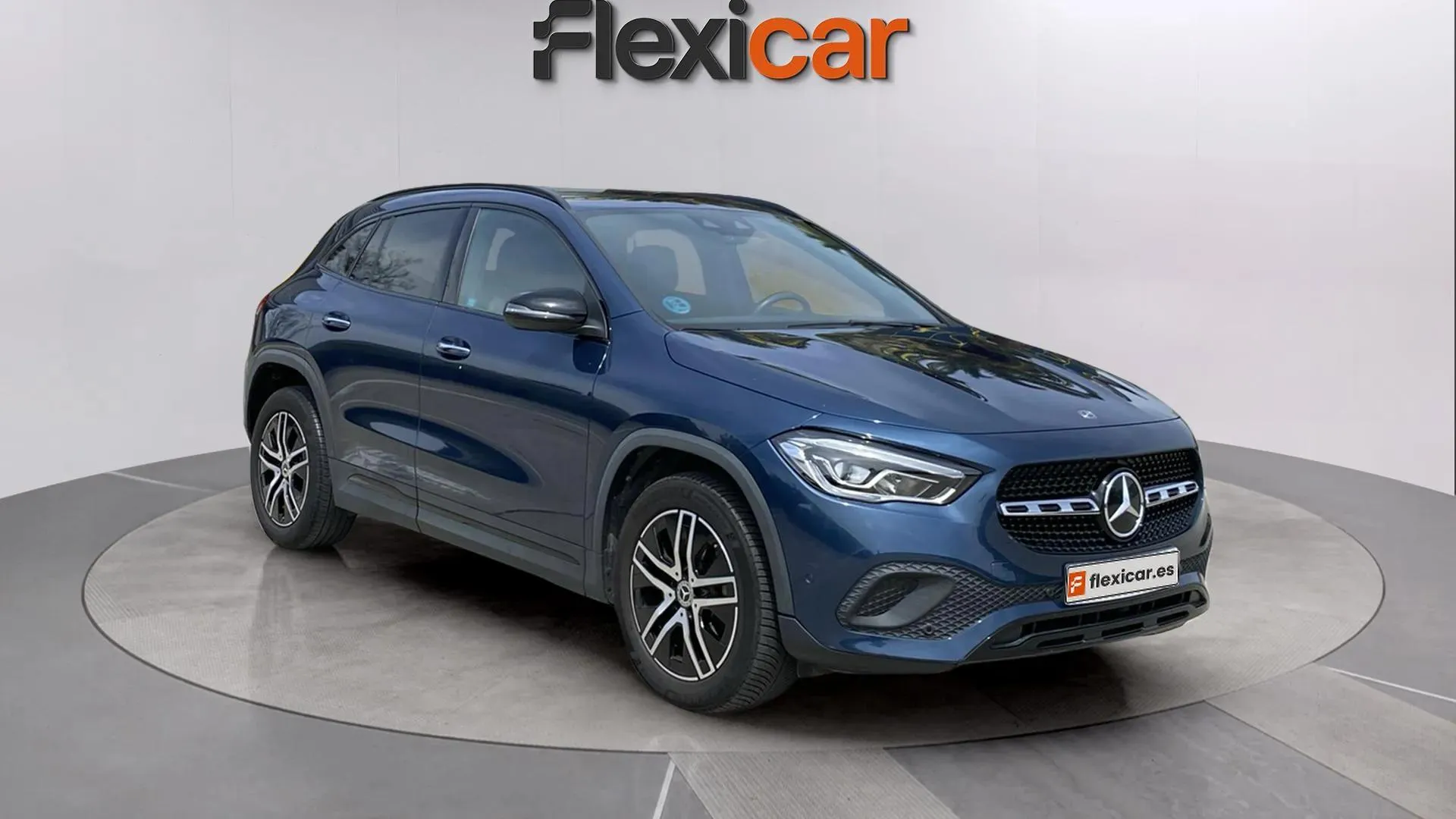 Mercedes-Benz GLA 200 D 4MATIC - foto 1