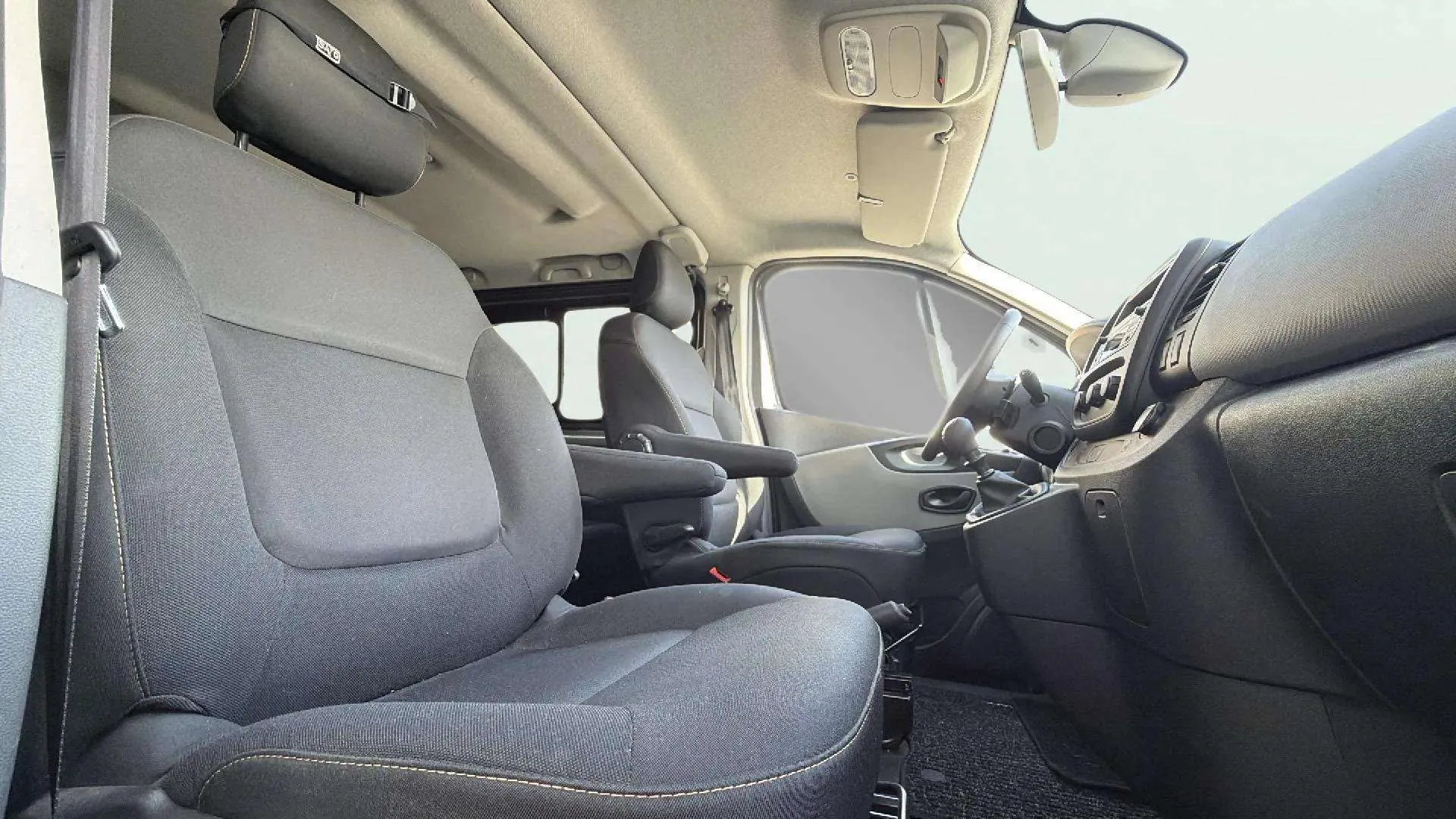 Renault Trafic Combi 9 Energy dCi Euro 6 - foto 19