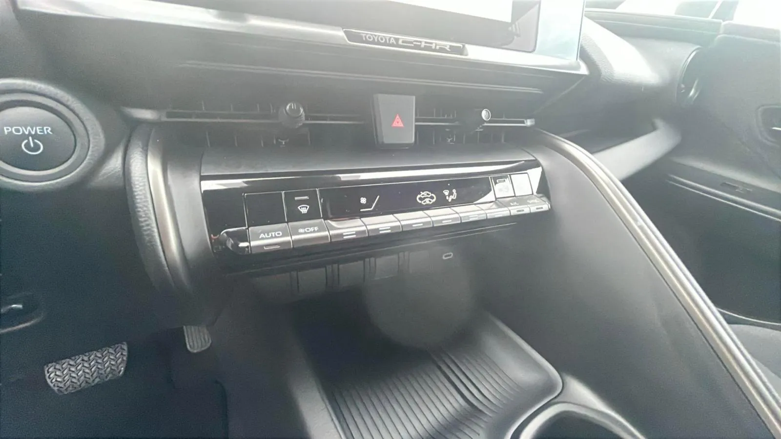 Toyota C-HR 1.8 Active Hybrid 140 - foto 19