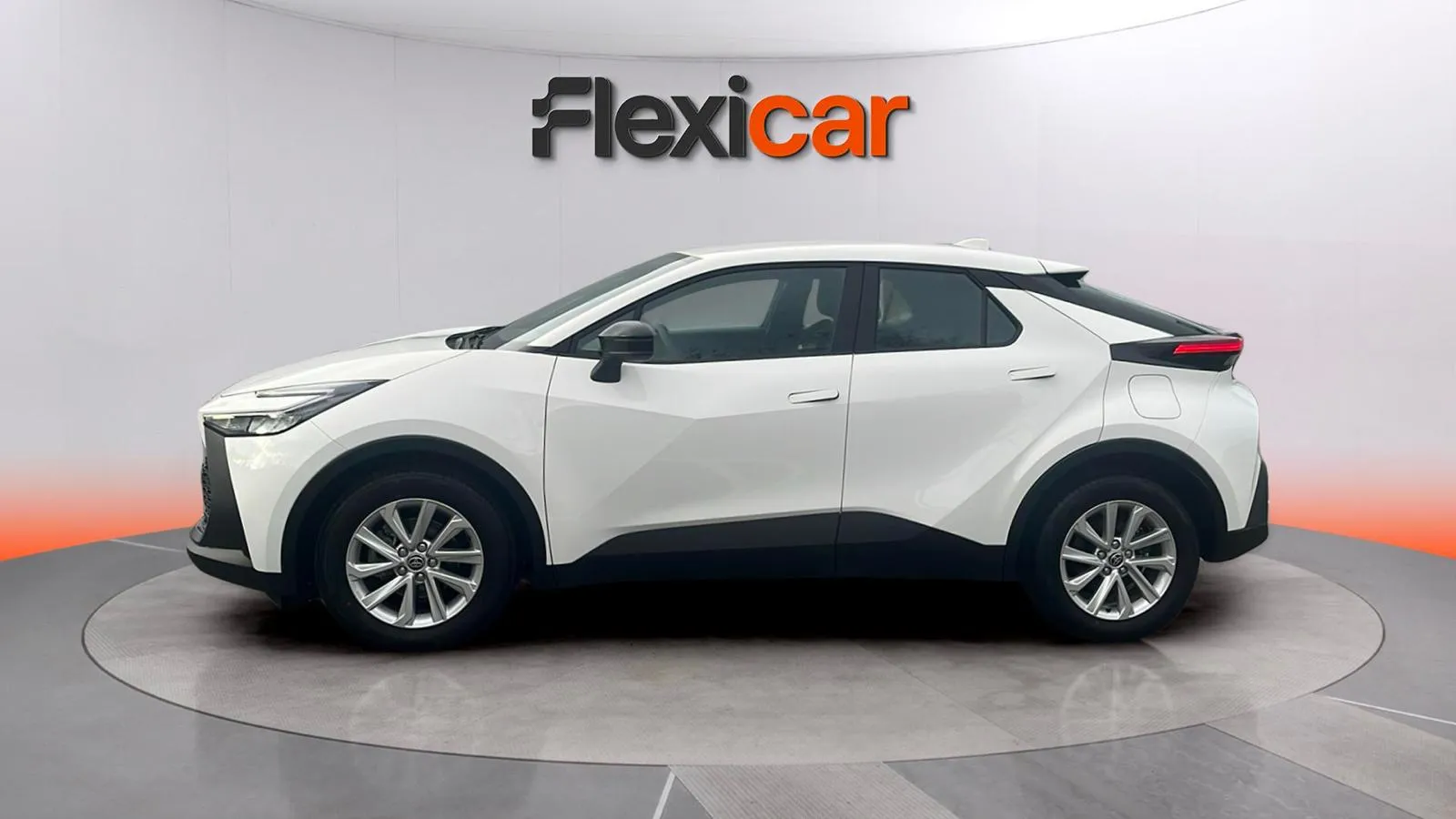 Toyota C-HR 1.8 Active Hybrid 140 - foto 11