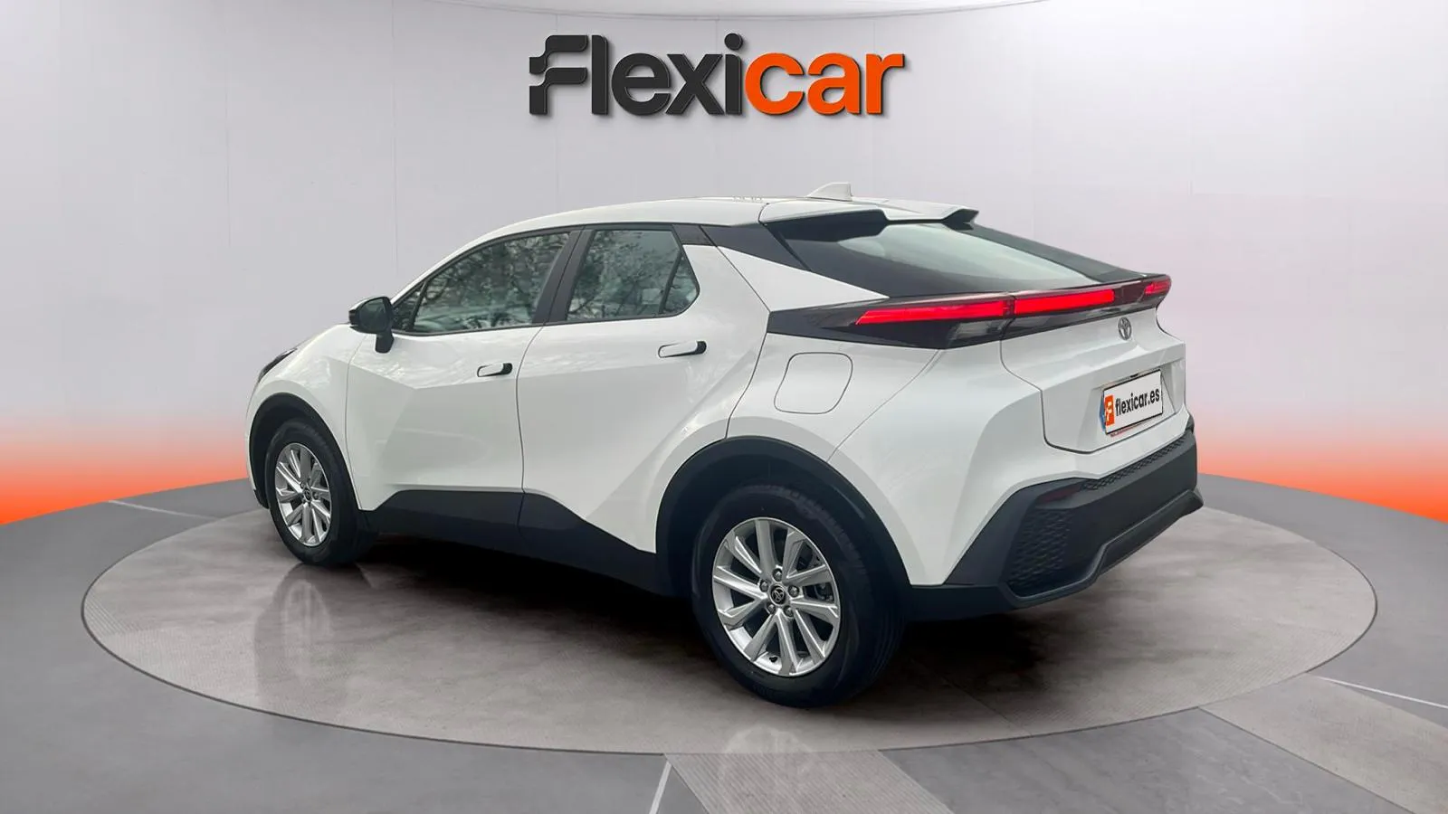 Toyota C-HR 1.8 Active Hybrid 140 - foto 6