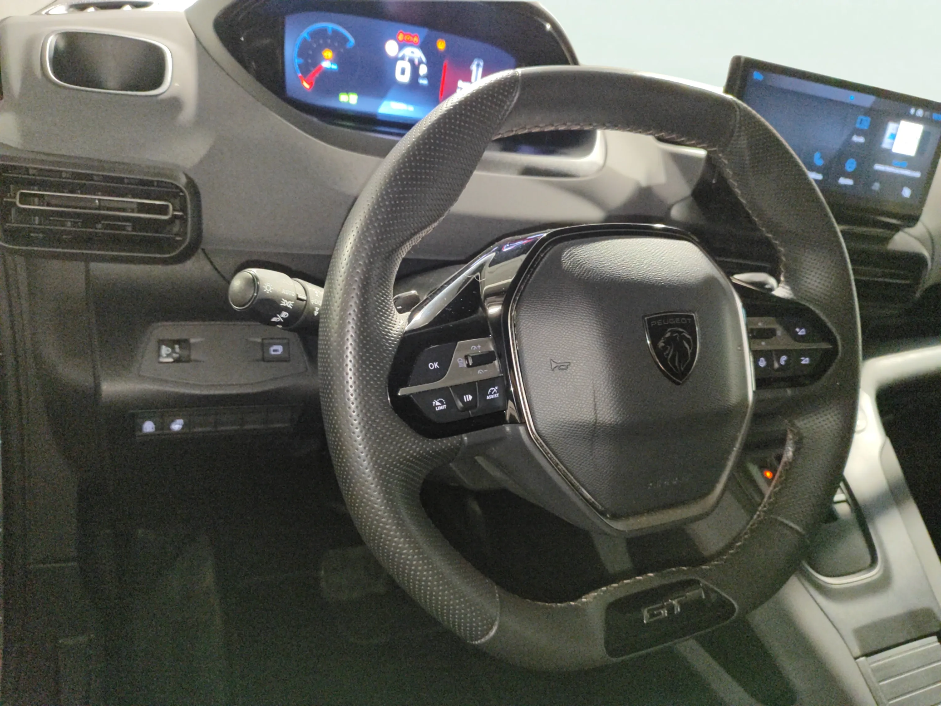 Peugeot Rifter Allure BlueHDi 130 EAT8 Long - foto 10