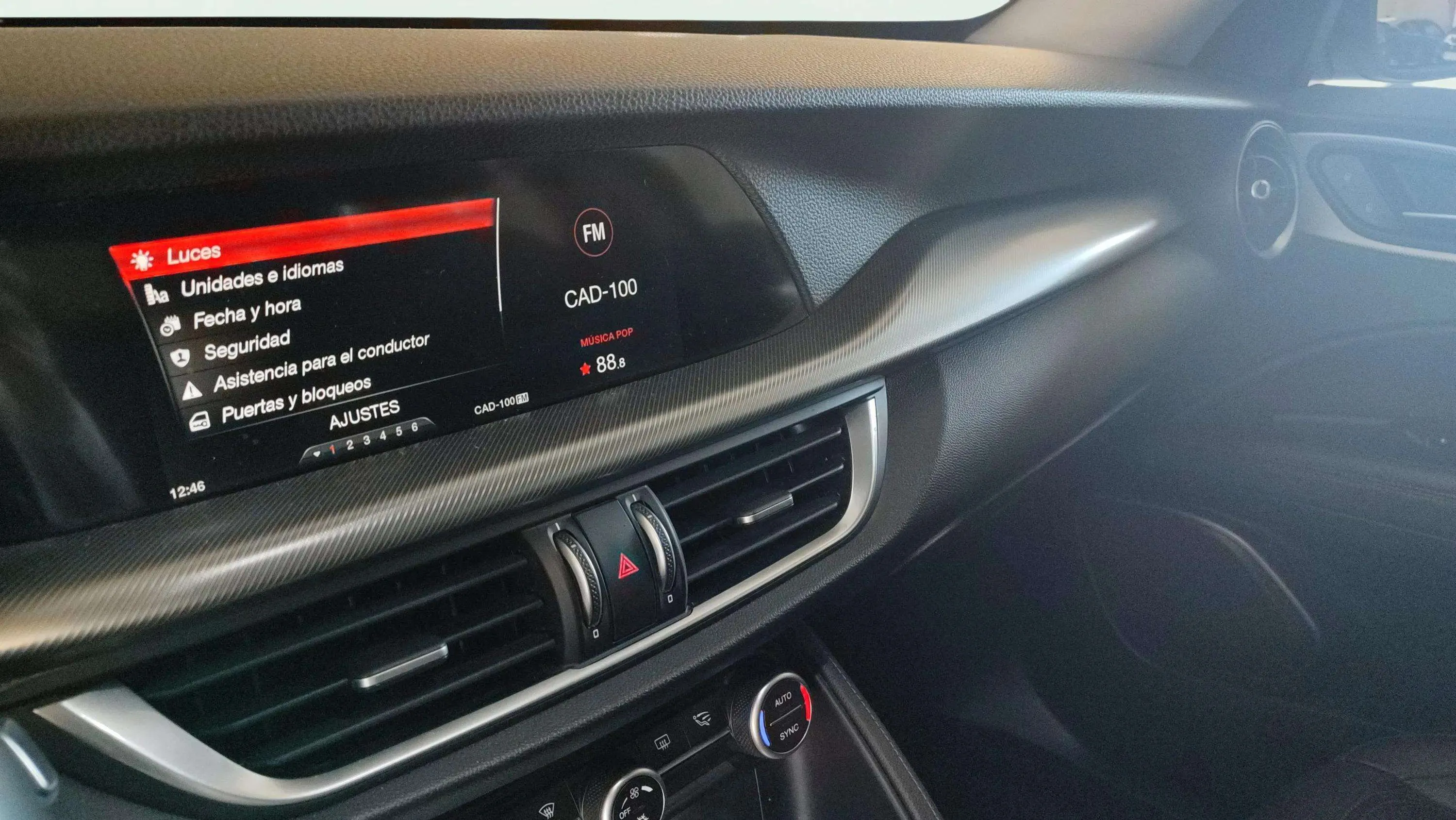 Alfa Romeo Stelvio 2.2 Diésel Stelvio AWD - foto 13