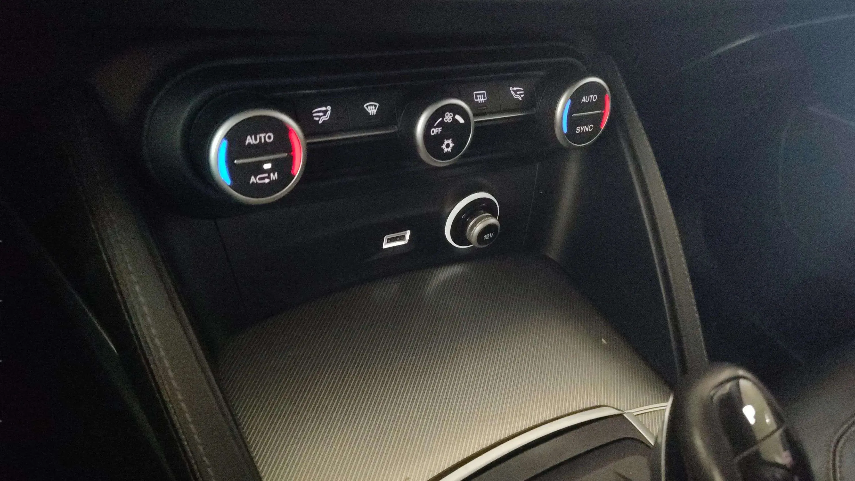 Alfa Romeo Stelvio 2.2 Diésel Stelvio AWD - foto 17