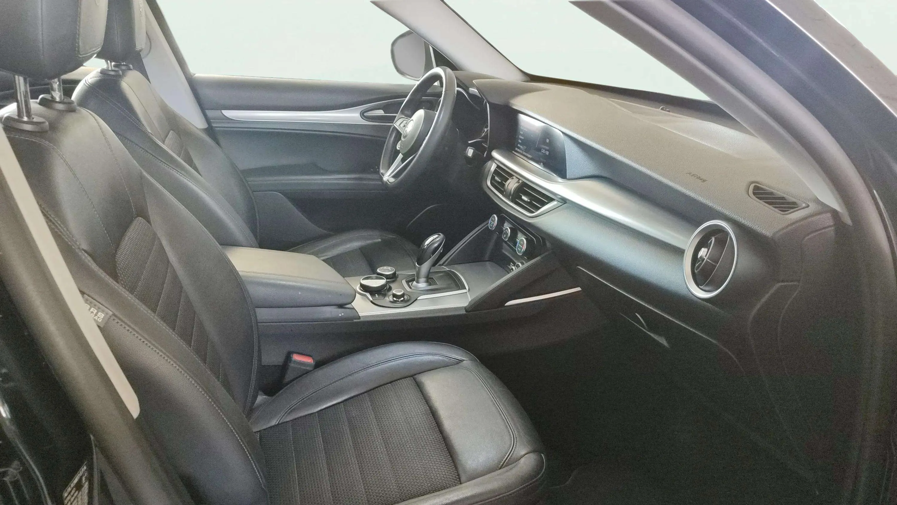 Alfa Romeo Stelvio 2.2 Diésel Stelvio AWD - foto 25