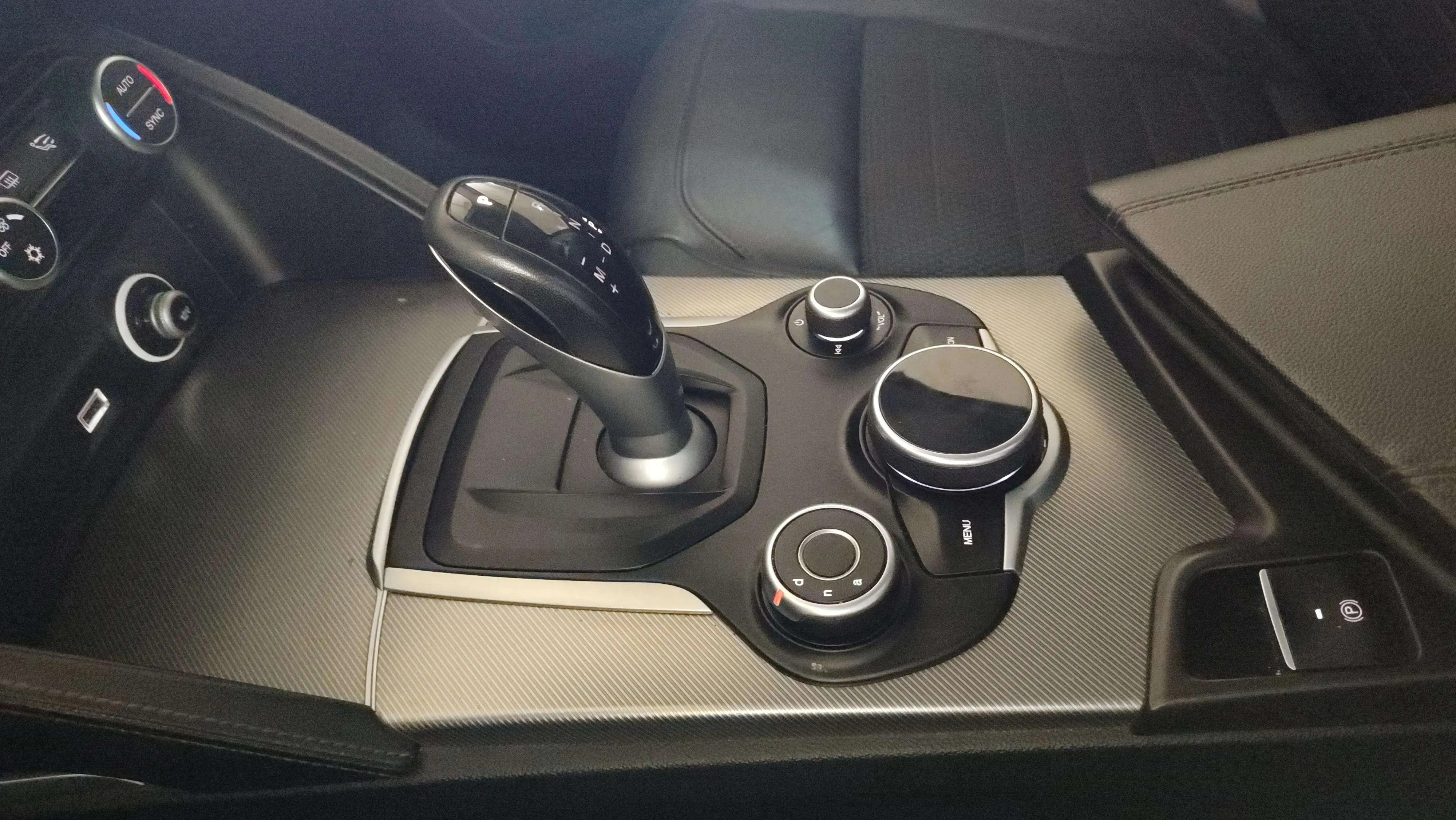 Alfa Romeo Stelvio 2.2 Diésel Stelvio AWD - foto 19