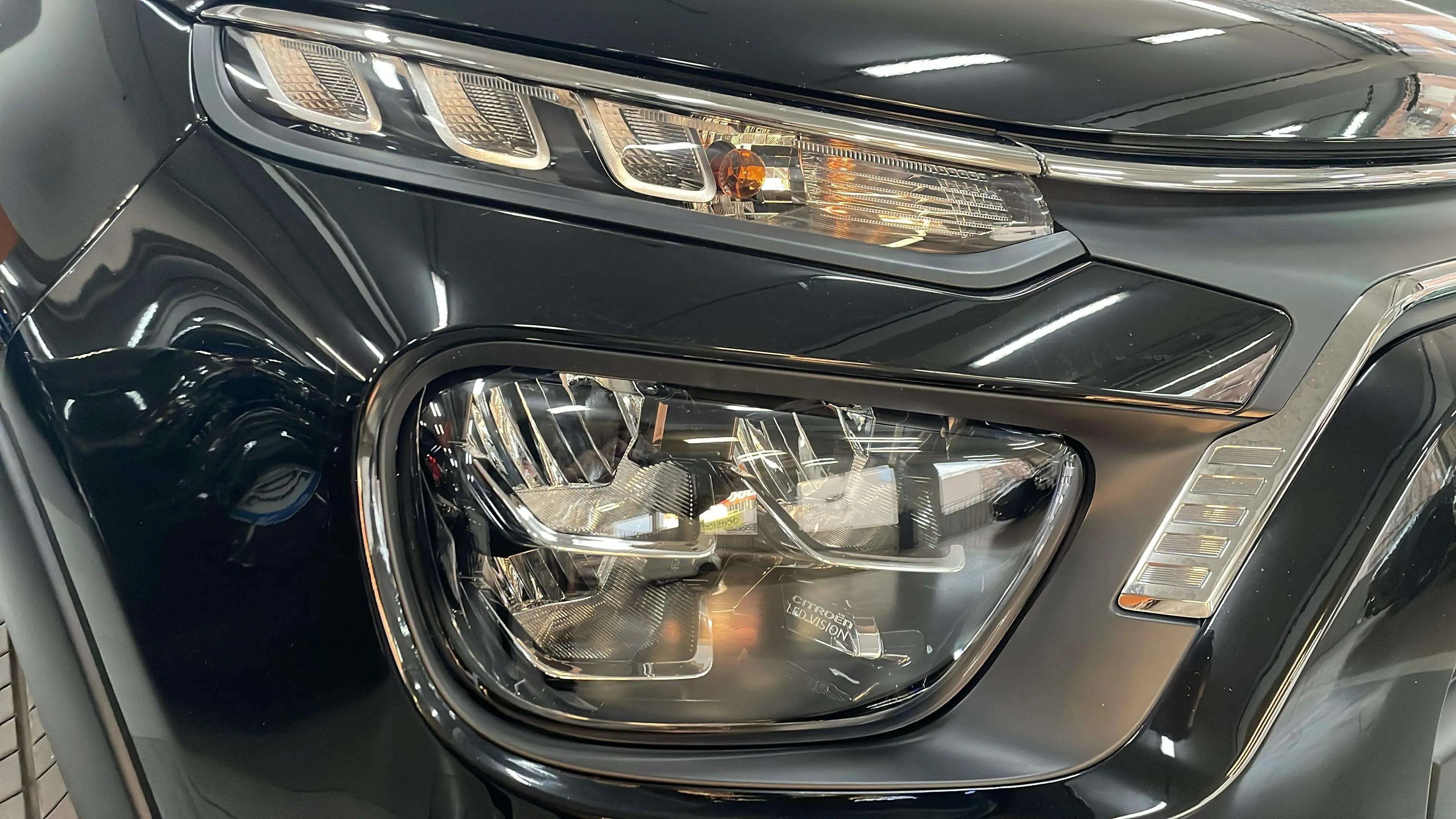Citroën C3 BlueHDi Plus - foto 25