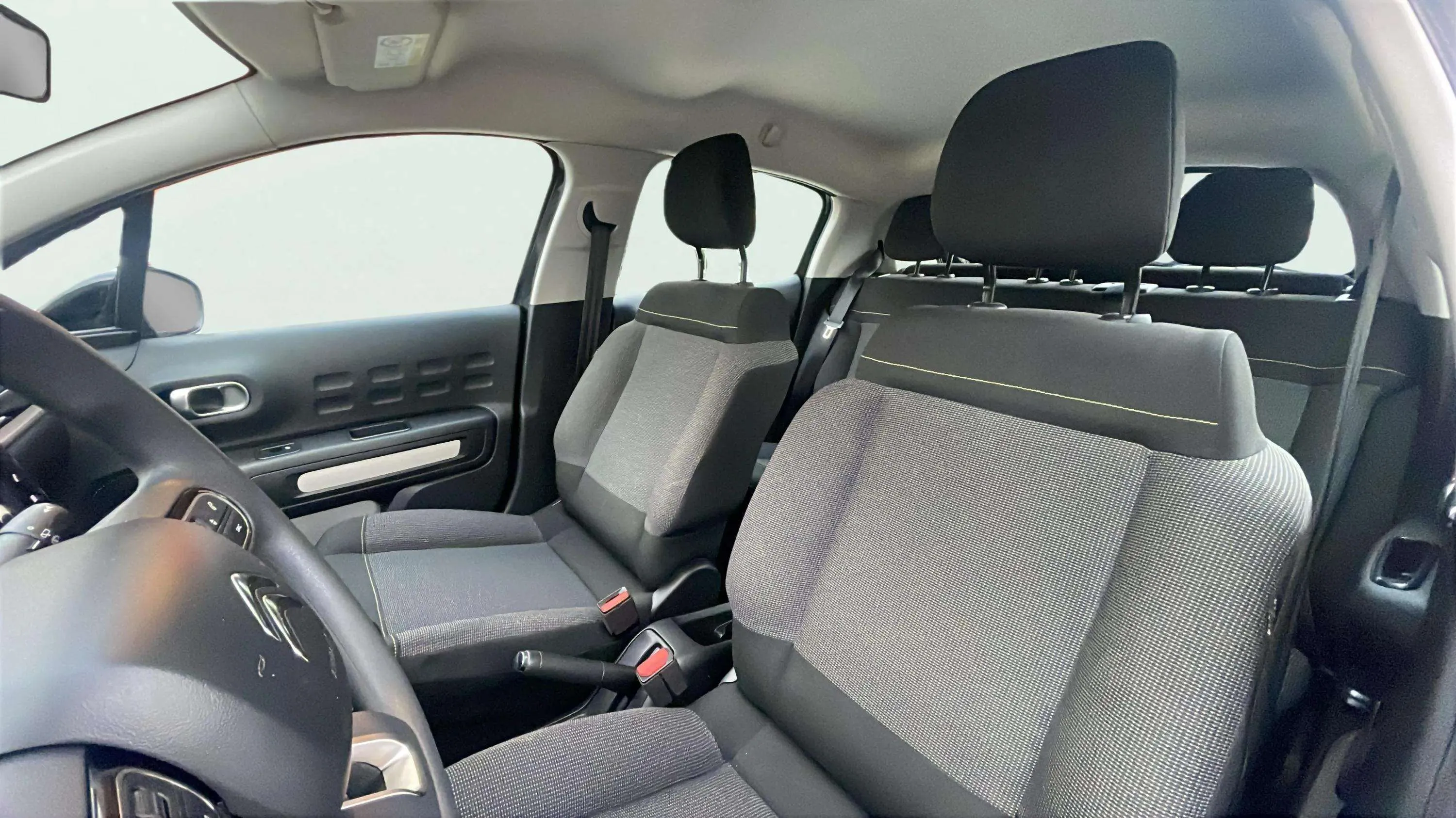Citroën C3 BlueHDi Plus - foto 19