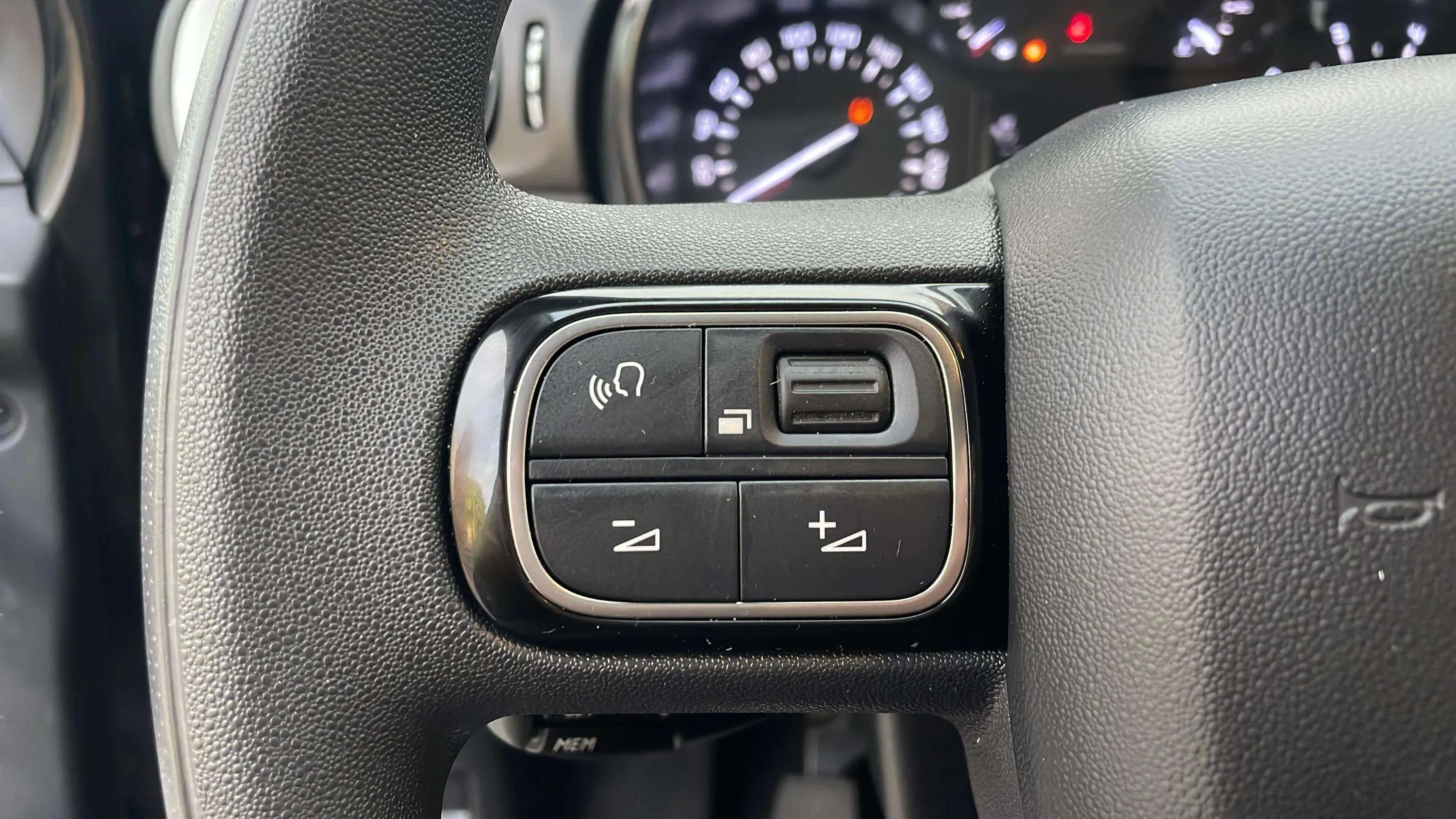 Citroën C3 BlueHDi Plus - foto 11