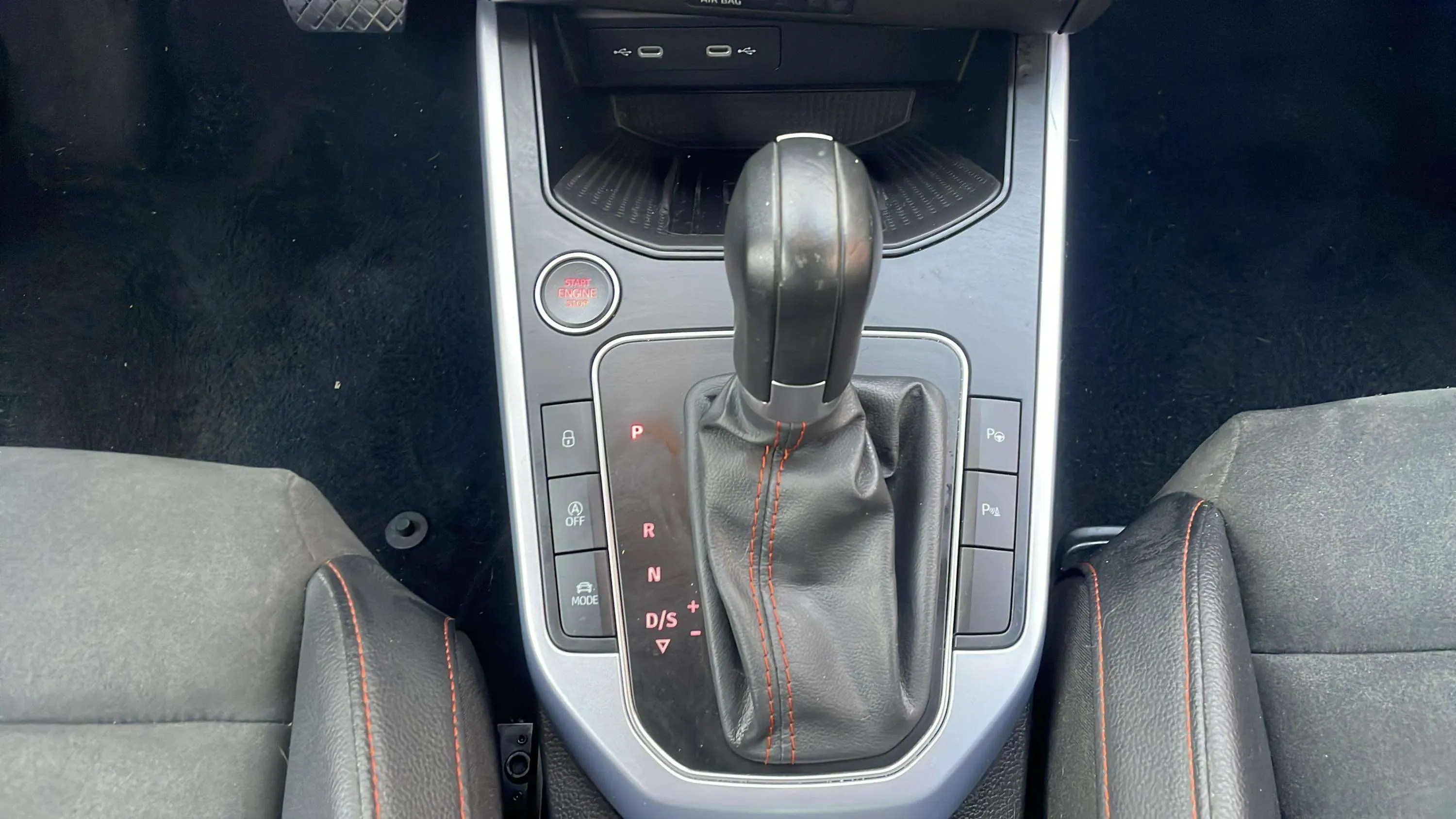 SEAT Arona 1.5 TSI DSG FR XM - foto 16