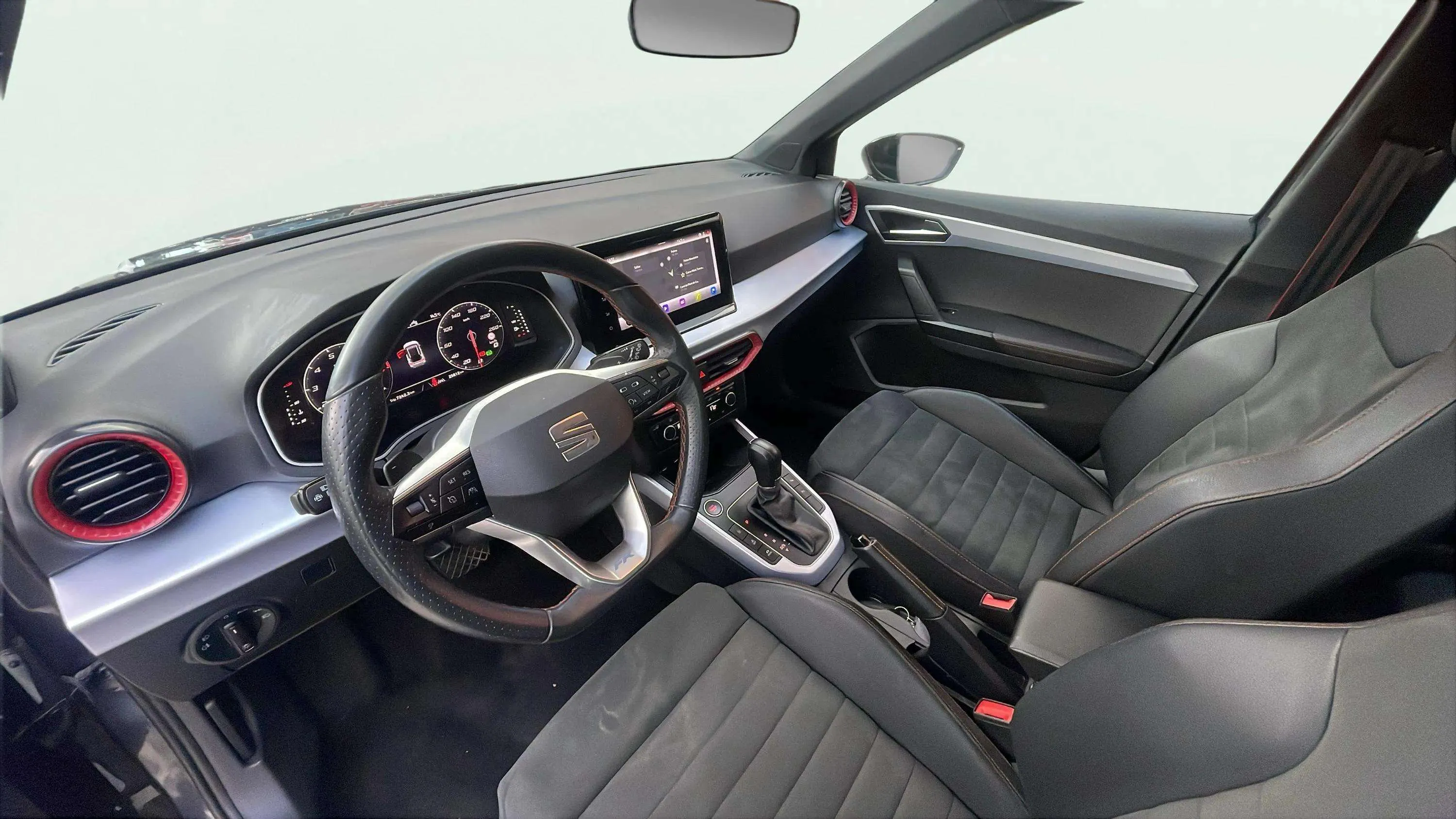 SEAT Arona 1.5 TSI DSG FR XM - foto 23