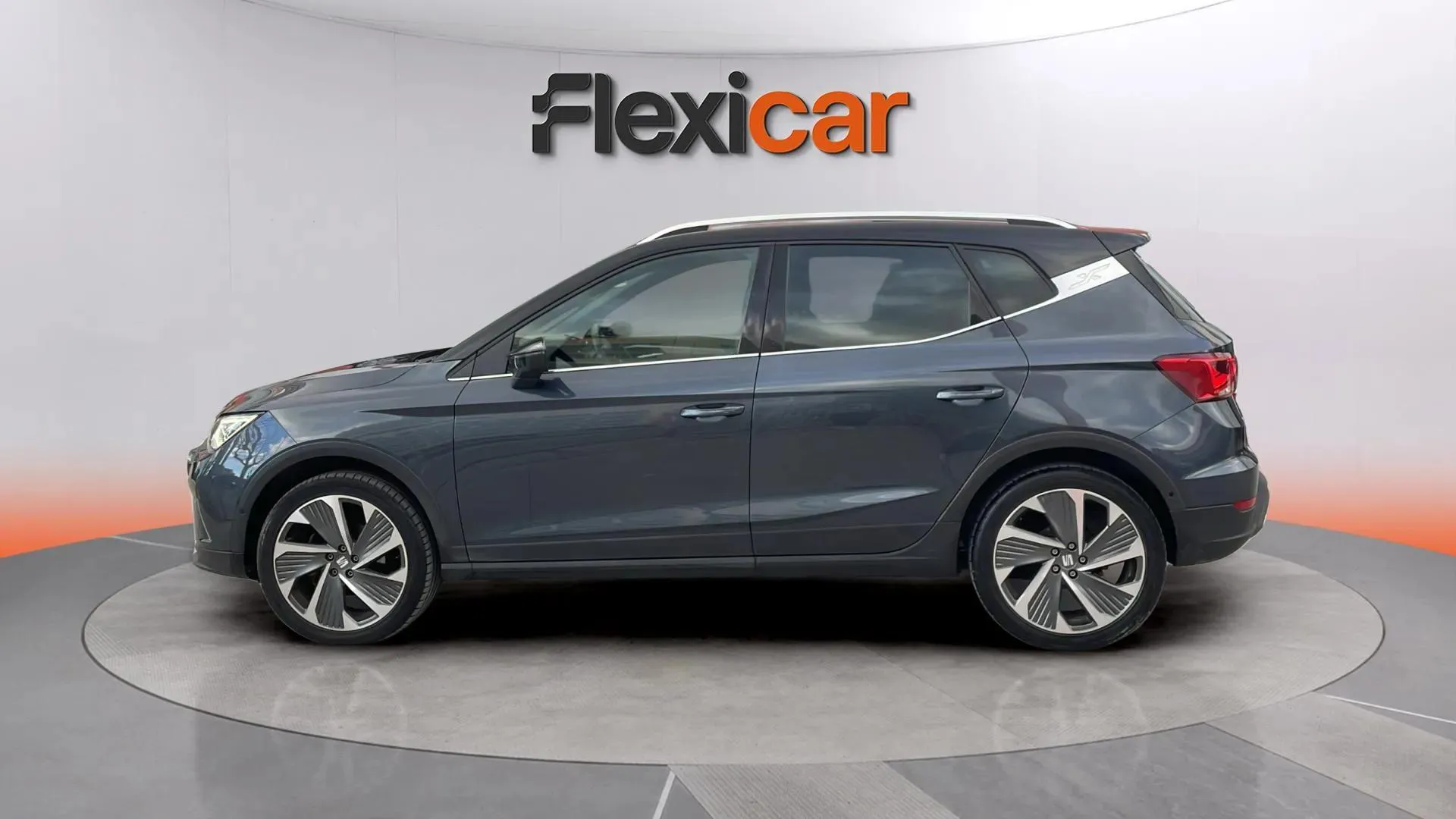 SEAT Arona 1.5 TSI DSG FR XM - foto 3