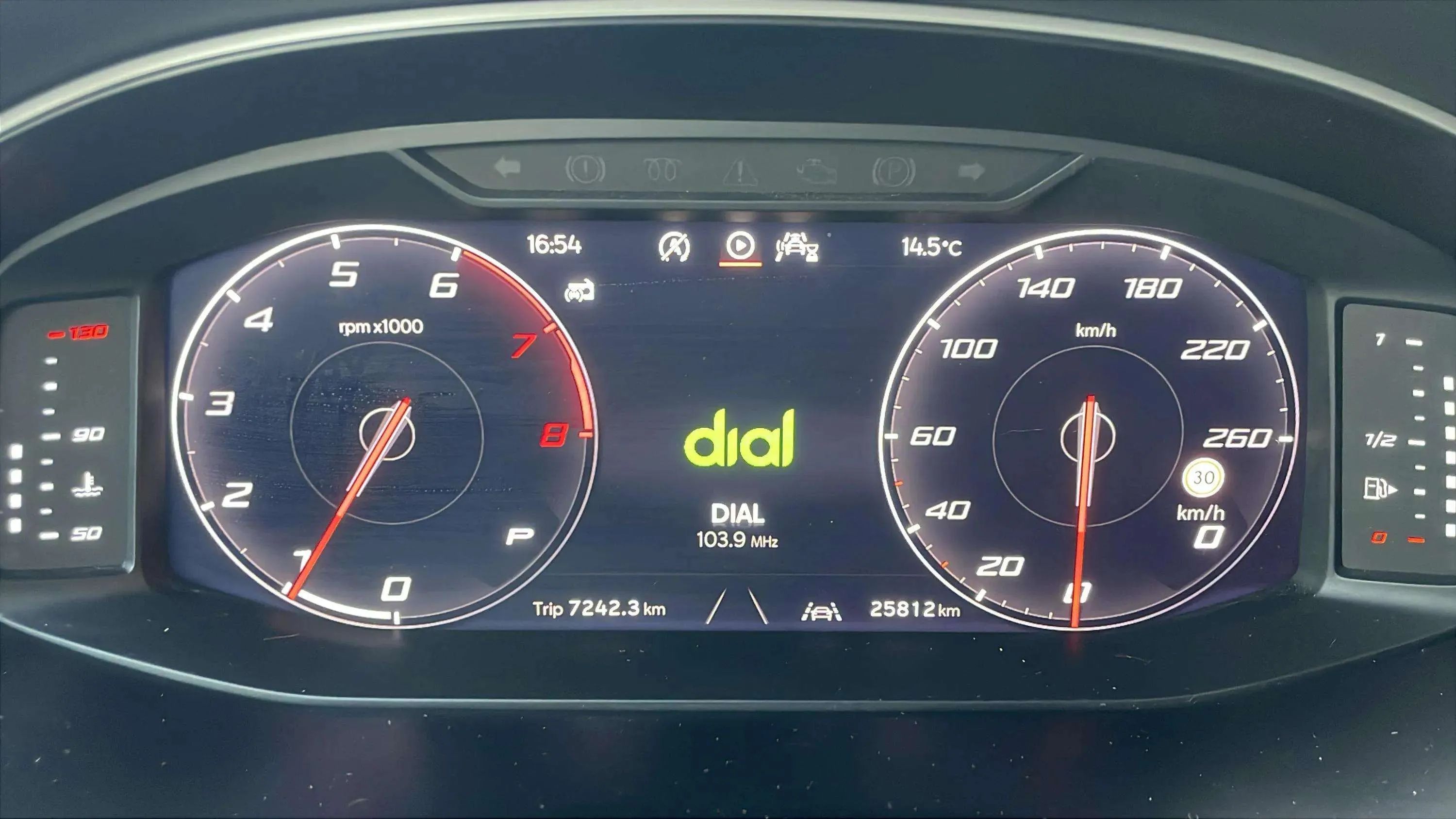 SEAT Arona 1.5 TSI DSG FR XM - foto 15