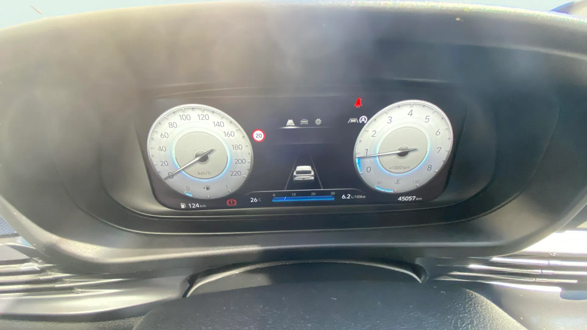 Hyundai i20 1.2 MPI Essence - foto 12