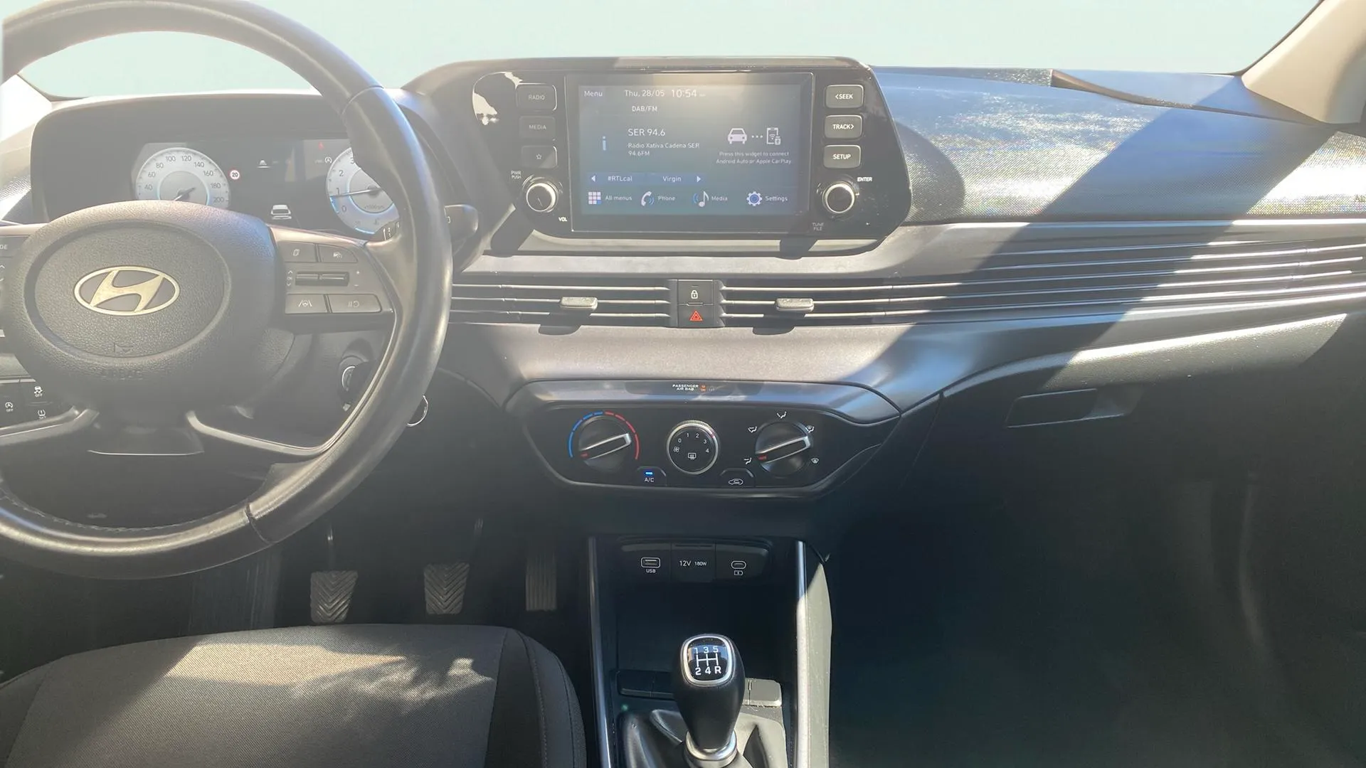 Hyundai i20 1.2 MPI Essence - foto 10