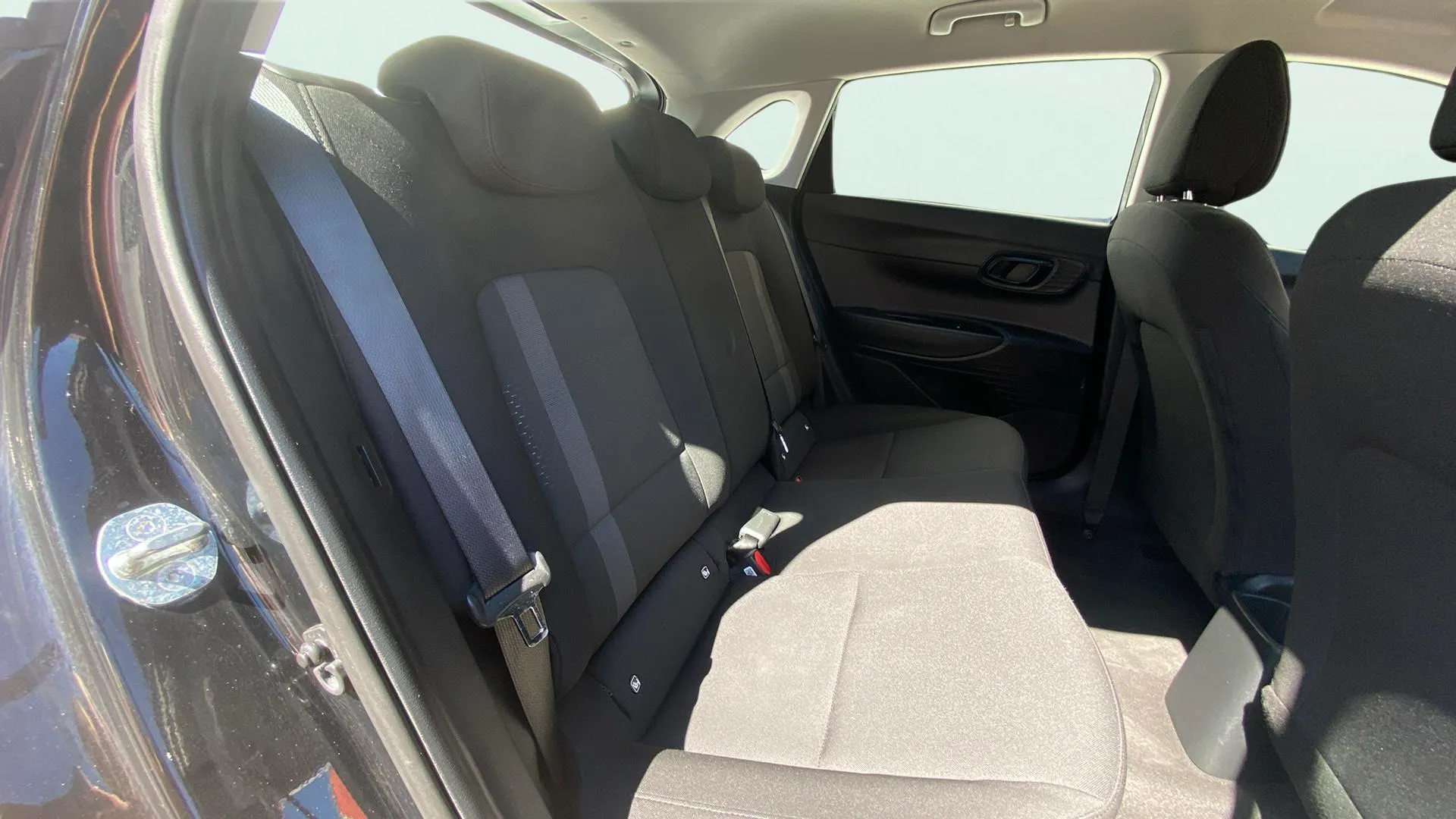 Hyundai i20 1.2 MPI Essence - foto 16