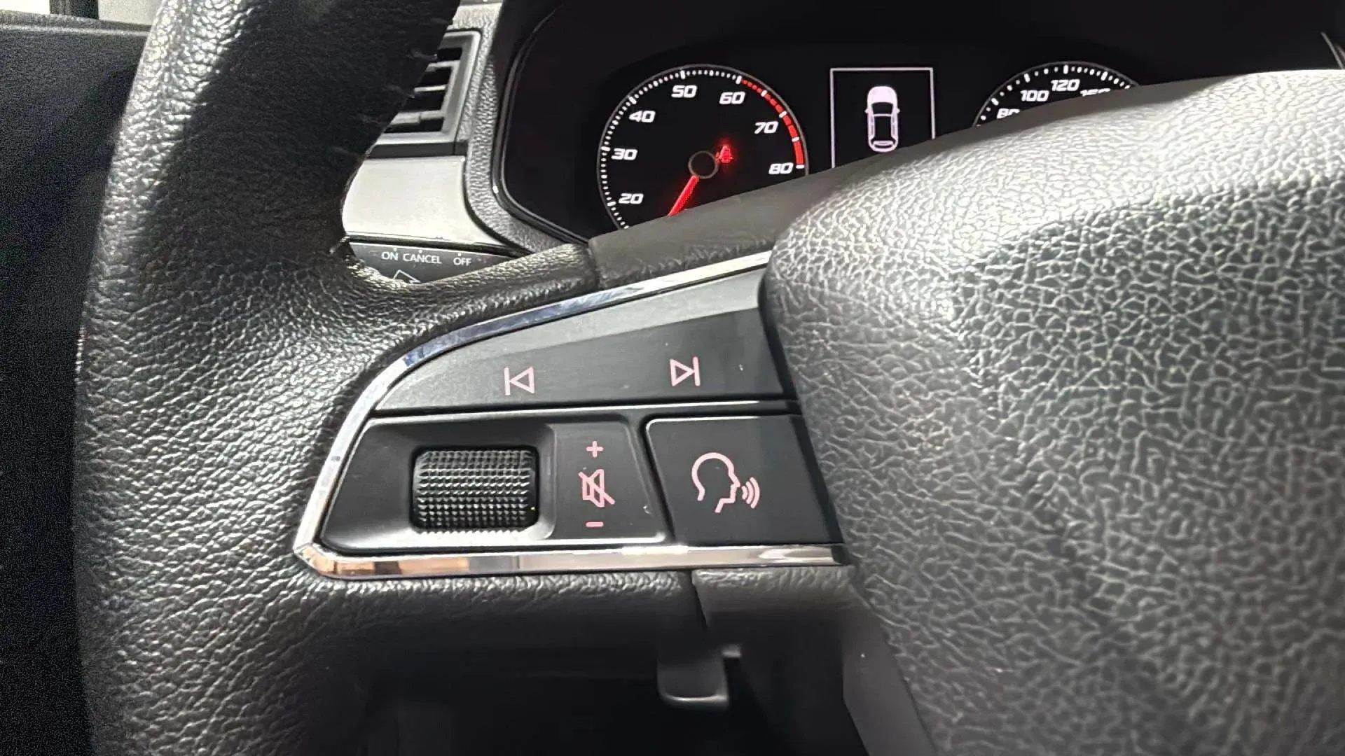 SEAT Ibiza 1.0 MPI Reference - foto 16