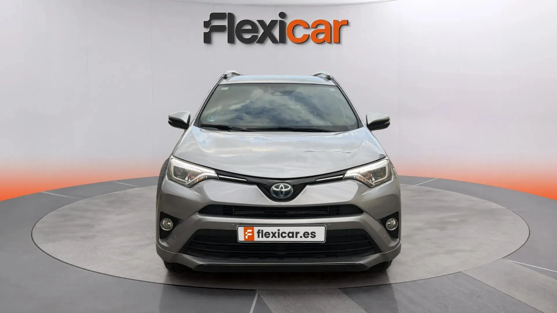 Toyota RAV4 2.5l hybrid 2WD Advance - foto 8
