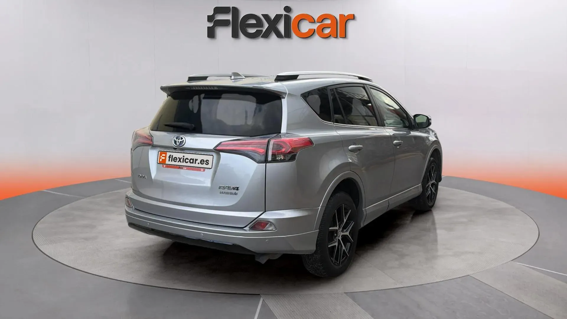 Toyota RAV4 2.5l hybrid 2WD Advance - foto 3