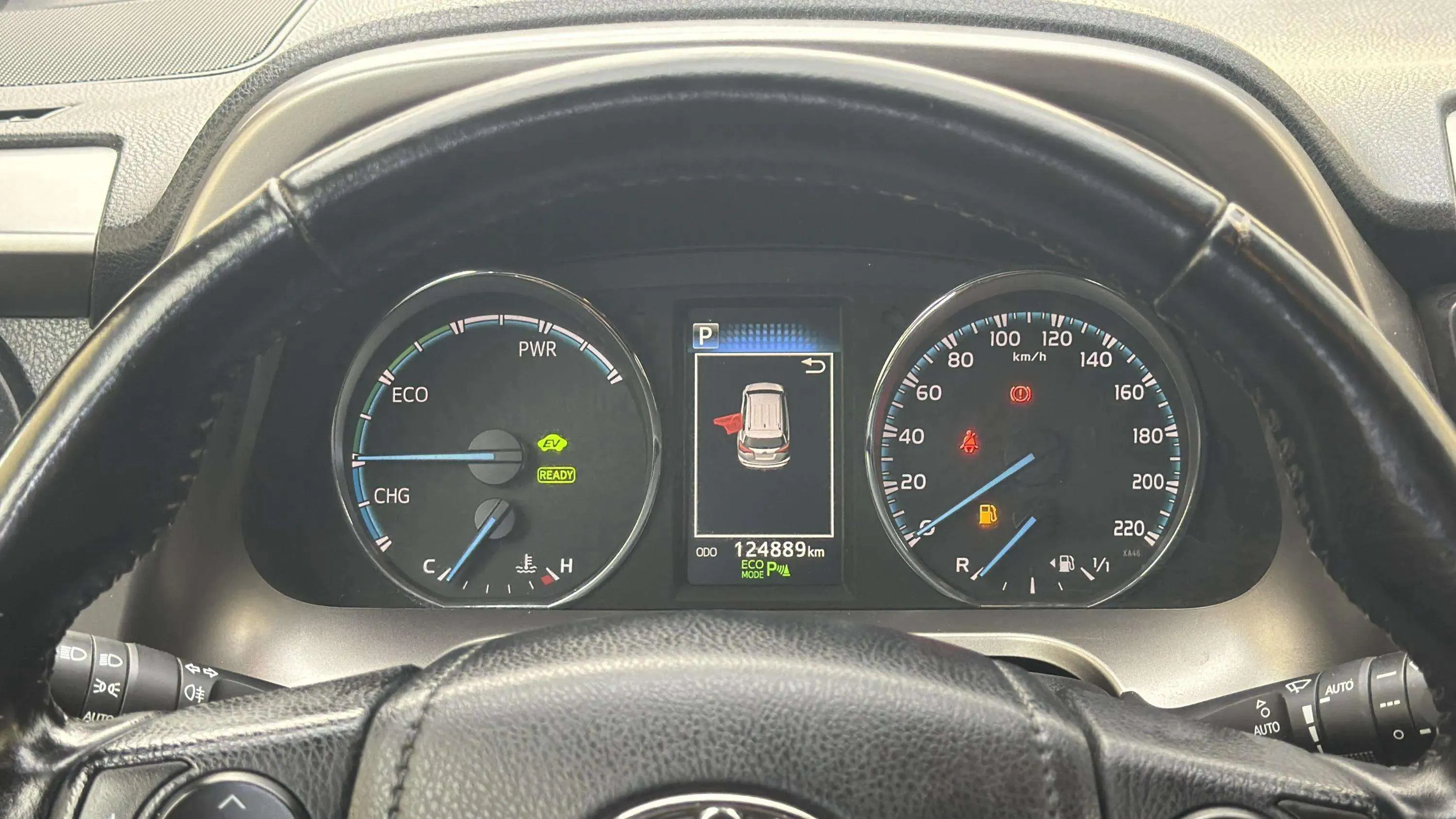Toyota RAV4 2.5l hybrid 2WD Advance - foto 12
