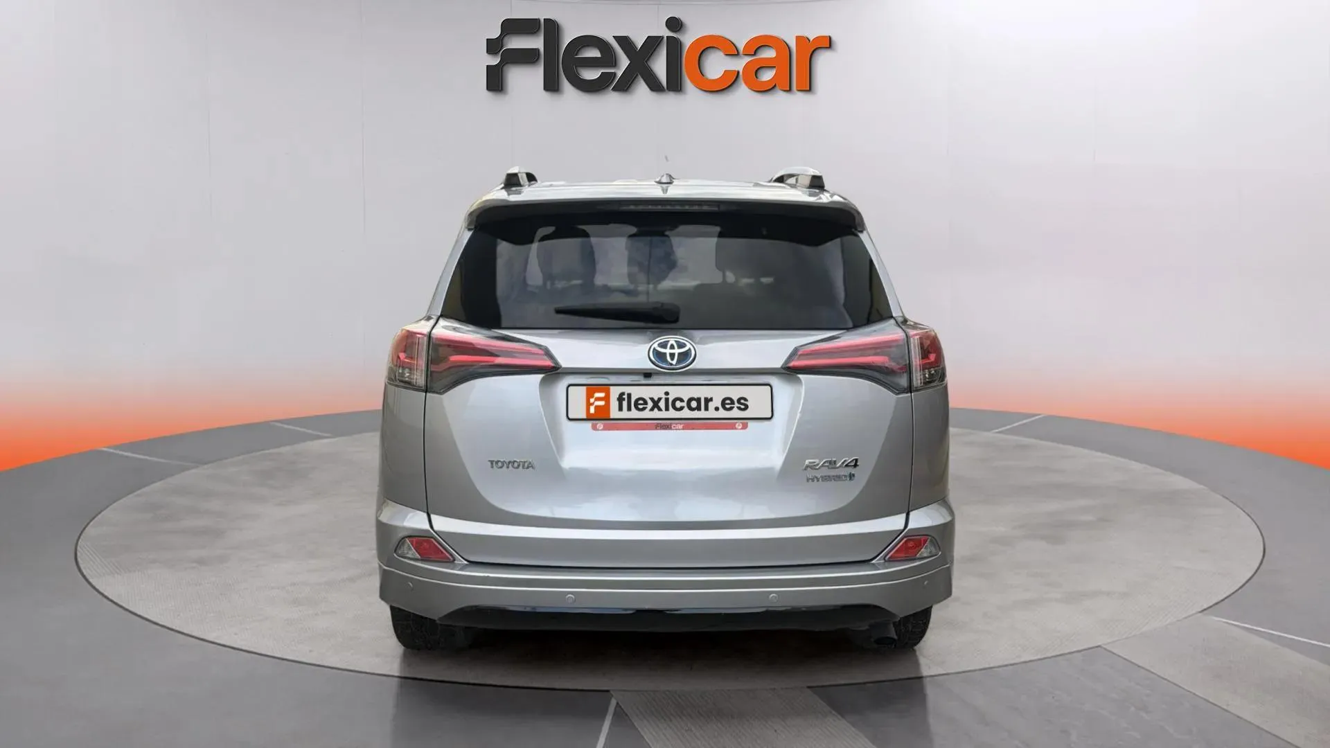 Toyota RAV4 2.5l hybrid 2WD Advance - foto 4