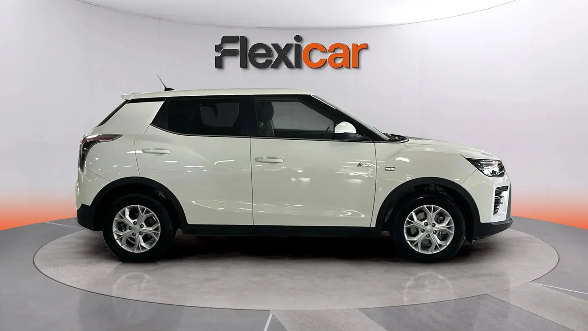 SsangYong Tivoli G15T LP Urban Plus - foto 4