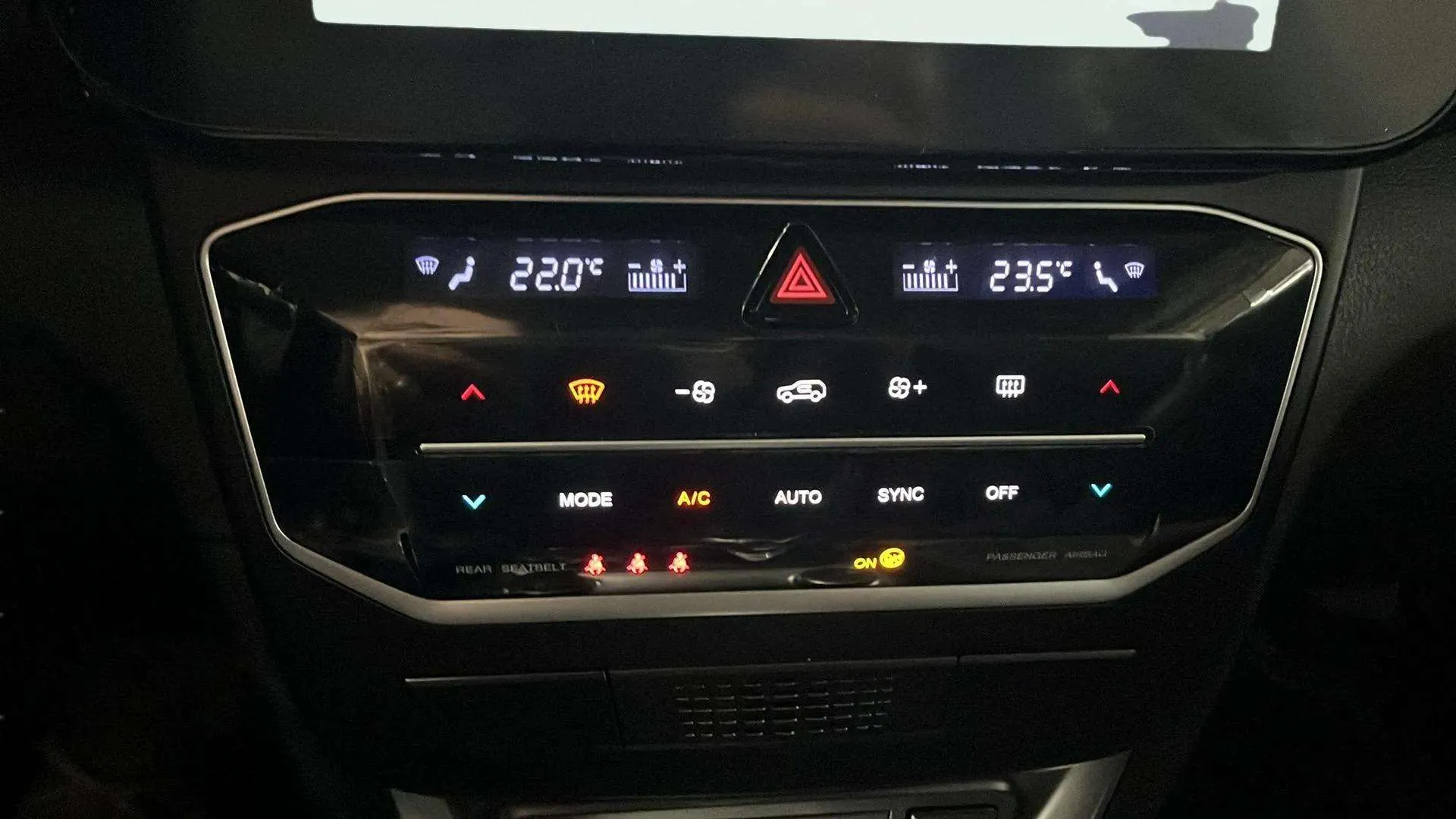 SsangYong Tivoli G15T LP Urban Plus - foto 17